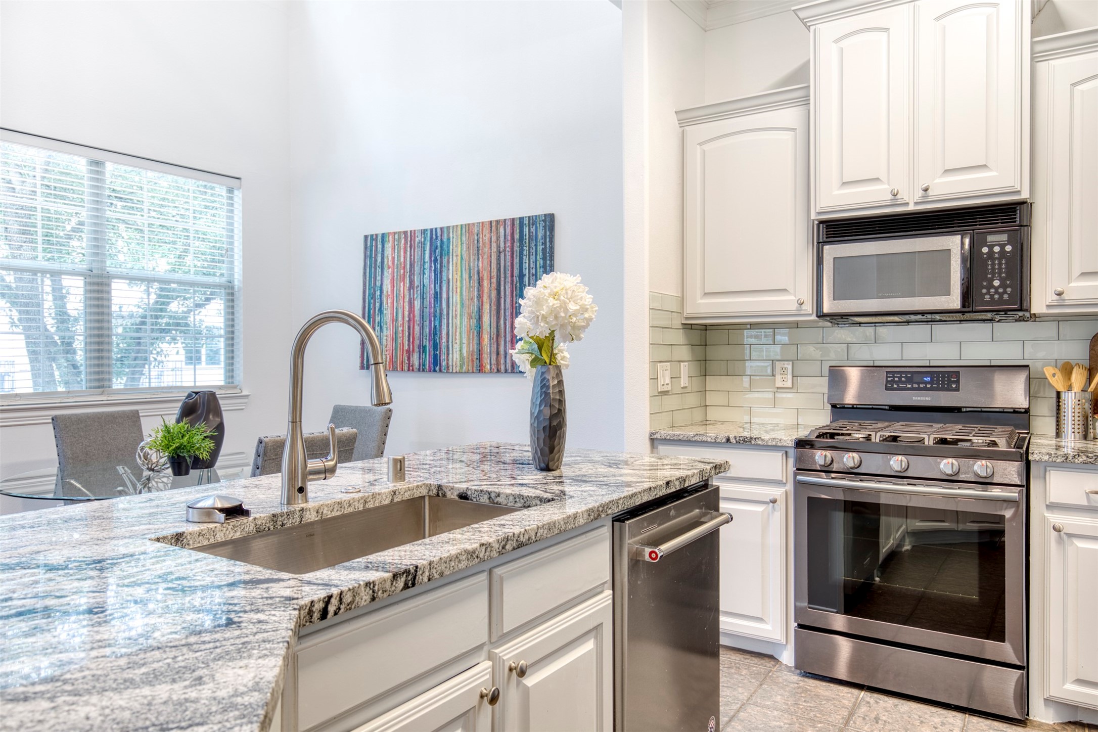 1731 Mary Street , Dallas, TX, 75206 | 20650371 | Realty Texas LLC