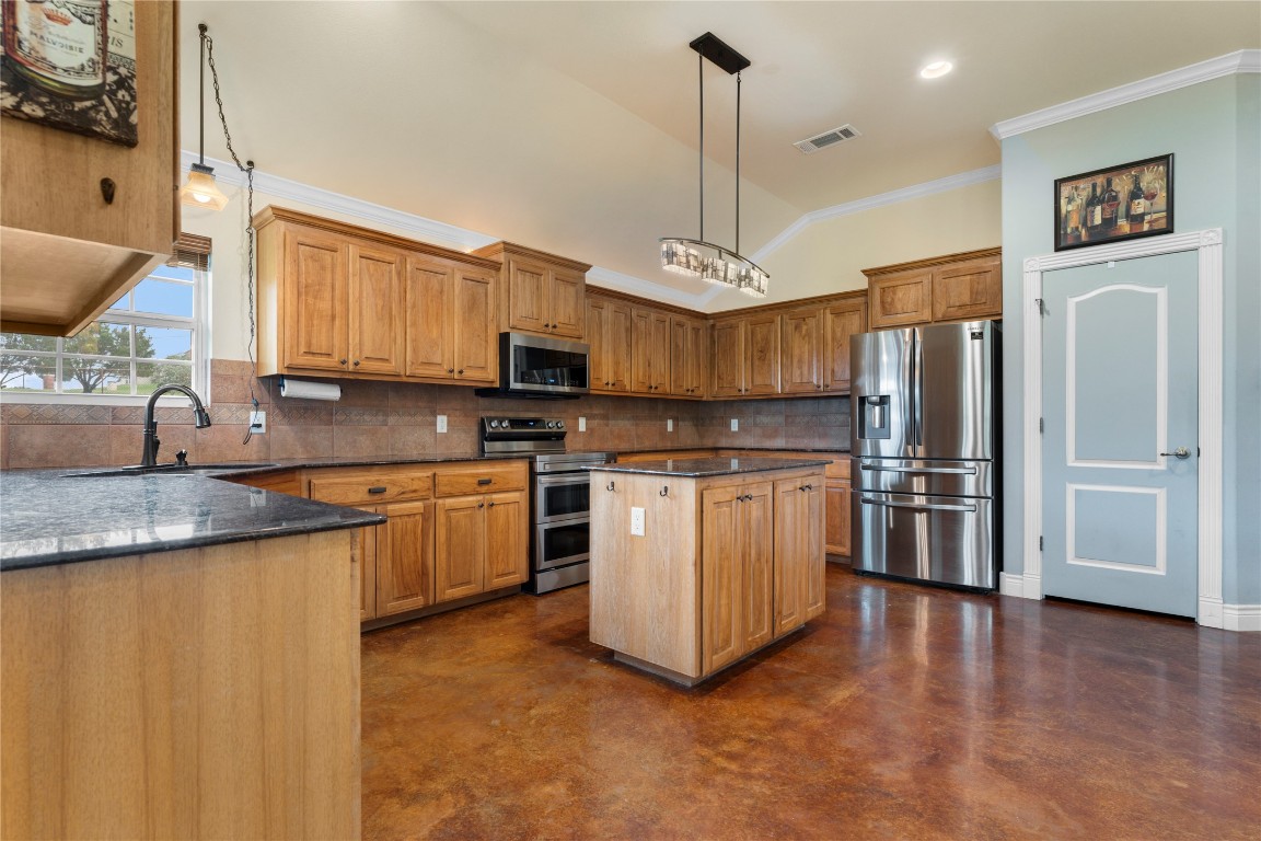 563 County Road 3372 , Kempner, TX, 76539 | 3431510 | Realty Texas LLC