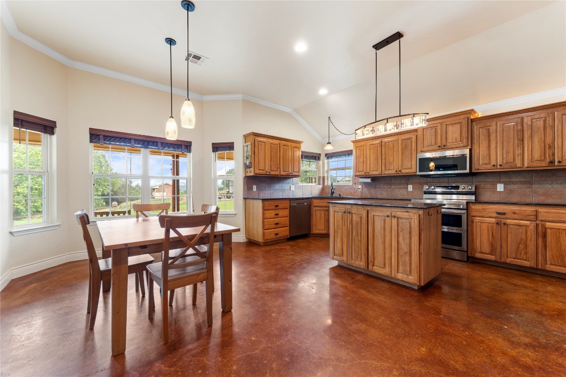 563 County Road 3372 , Kempner, TX, 76539 | 3431510 | Realty Texas LLC