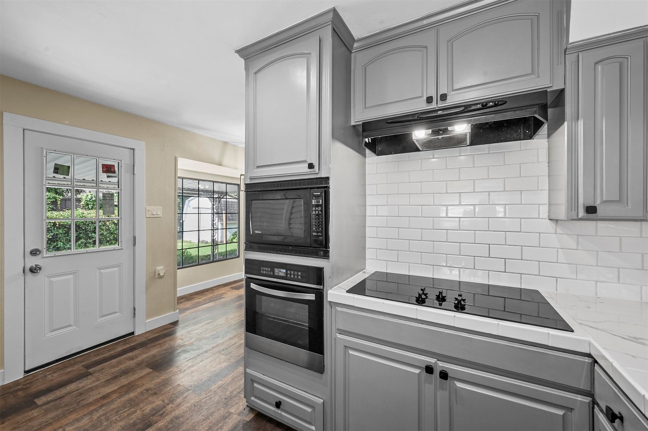 2612 Conflans Road , Irving, TX, 75061 | 20653878 | Realty Texas LLC