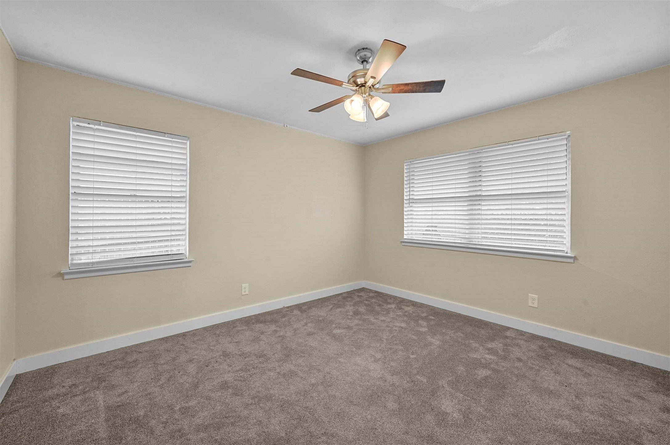 2612 Conflans Road , Irving, TX, 75061 | 20653878 | Realty Texas LLC