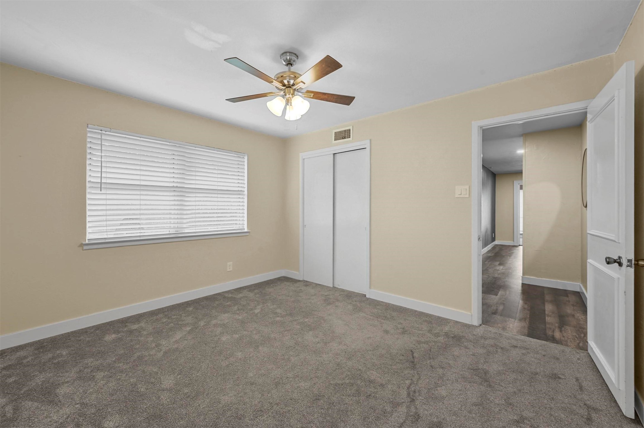 2612 Conflans Road , Irving, TX, 75061 | 20653878 | Realty Texas LLC