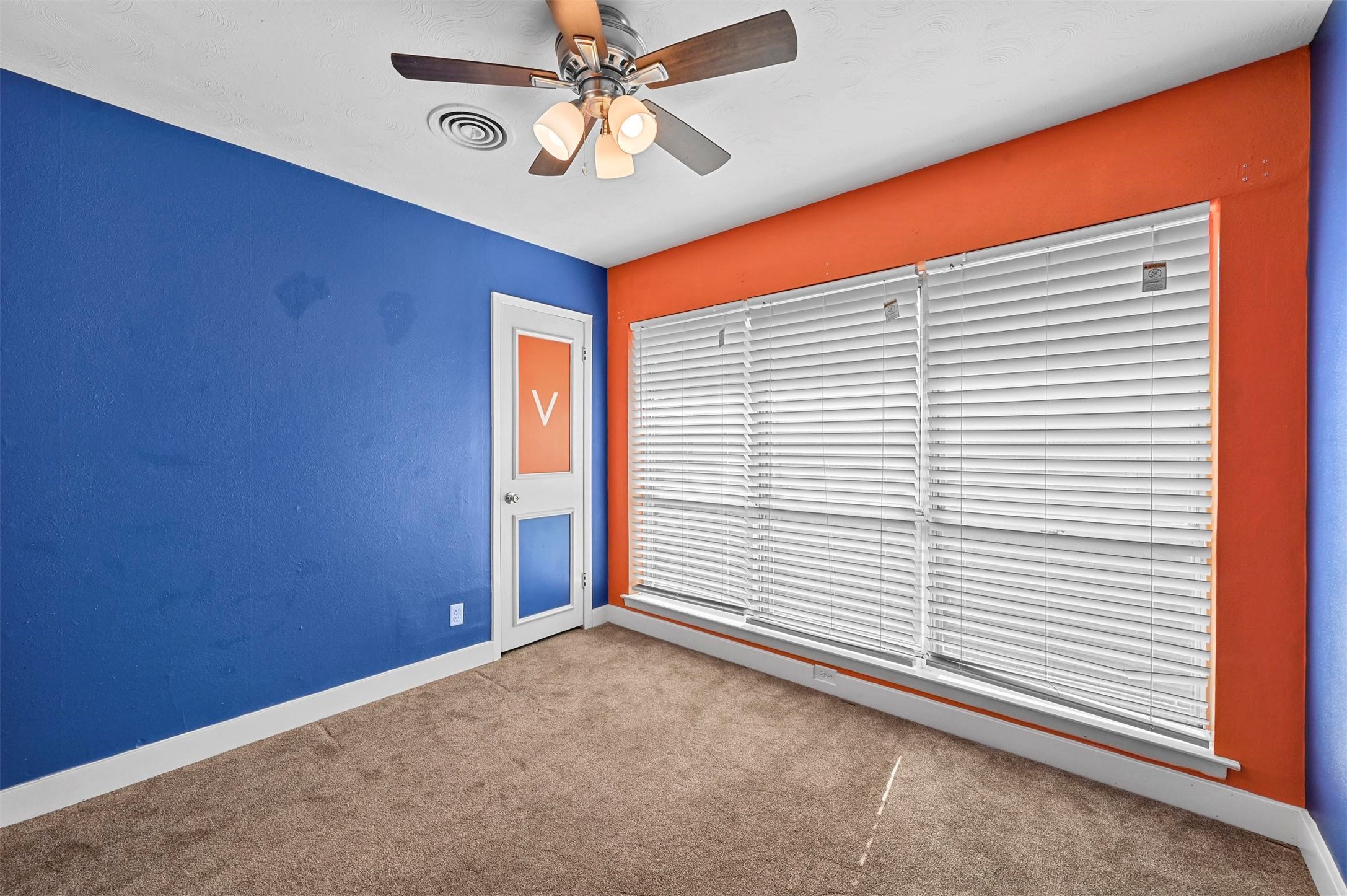 2612 Conflans Road , Irving, TX, 75061 | 20653878 | Realty Texas LLC