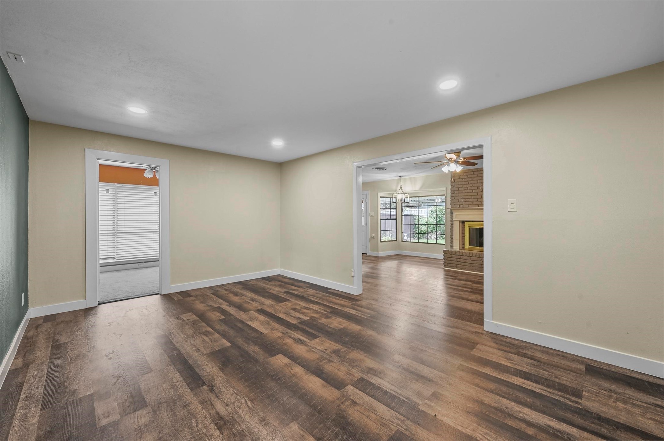 2612 Conflans Road , Irving, TX, 75061 | 20653878 | Realty Texas LLC