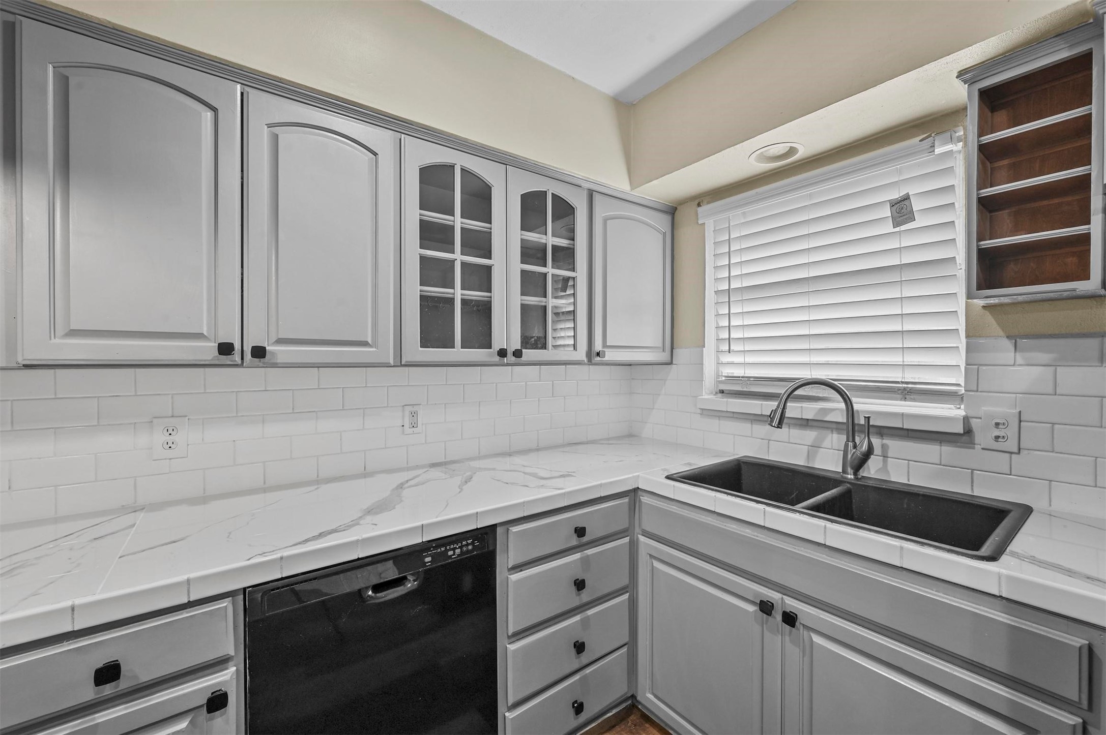 2612 Conflans Road , Irving, TX, 75061 | 20653878 | Realty Texas LLC