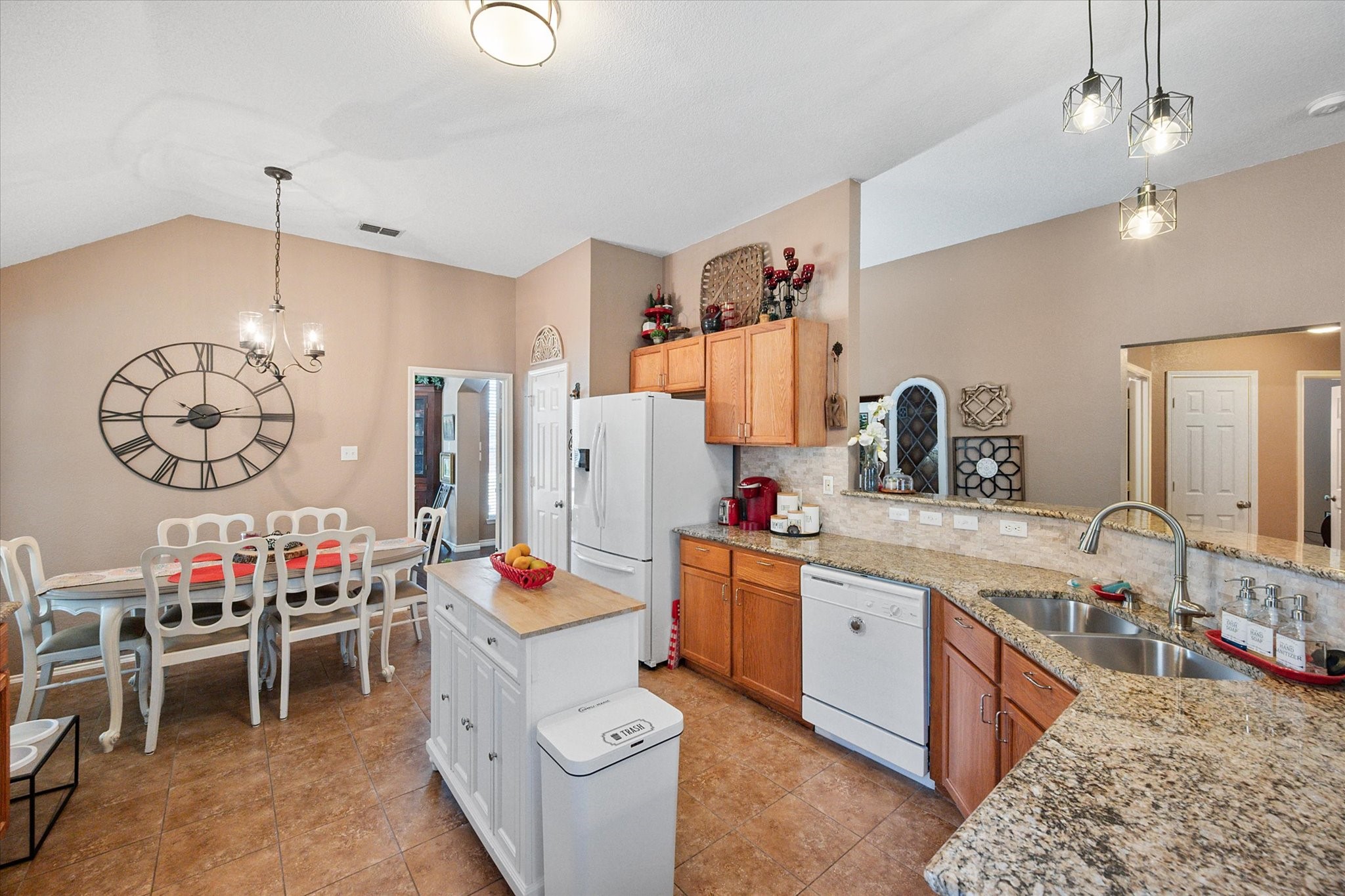 6815 Lakehurst Lane , Sachse, TX, 75048 | 20649920 | Realty Texas LLC