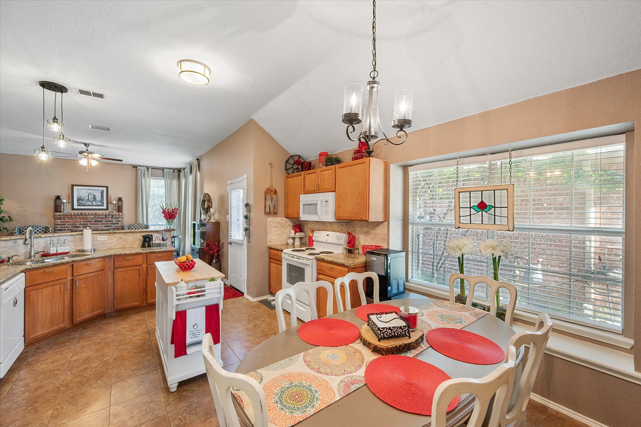 6815 Lakehurst Lane , Sachse, TX, 75048 | 20649920 | Realty Texas LLC