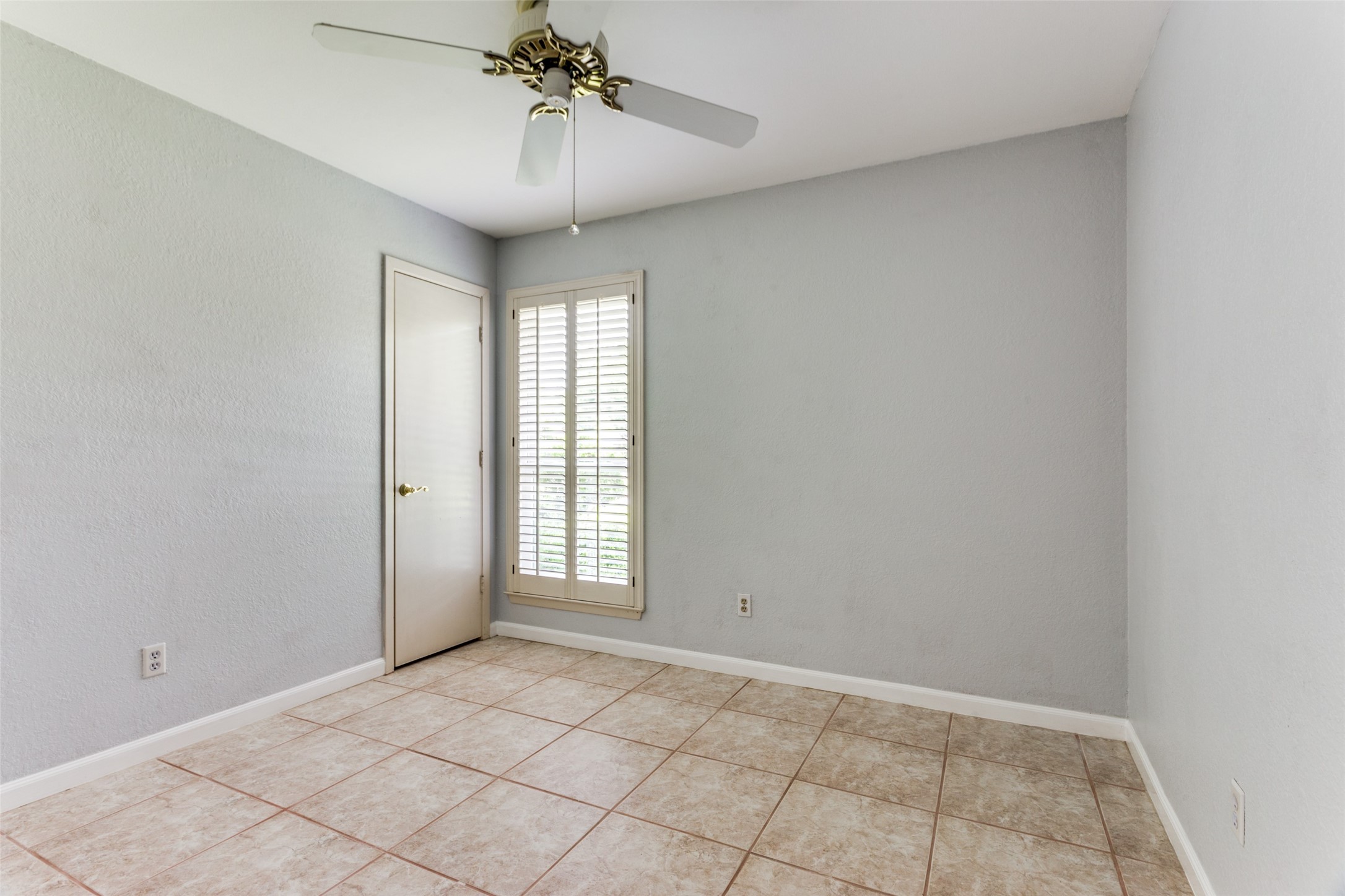 1137 Melvin Drive , Benbrook, TX, 76126 | 20655396 | Realty Texas LLC