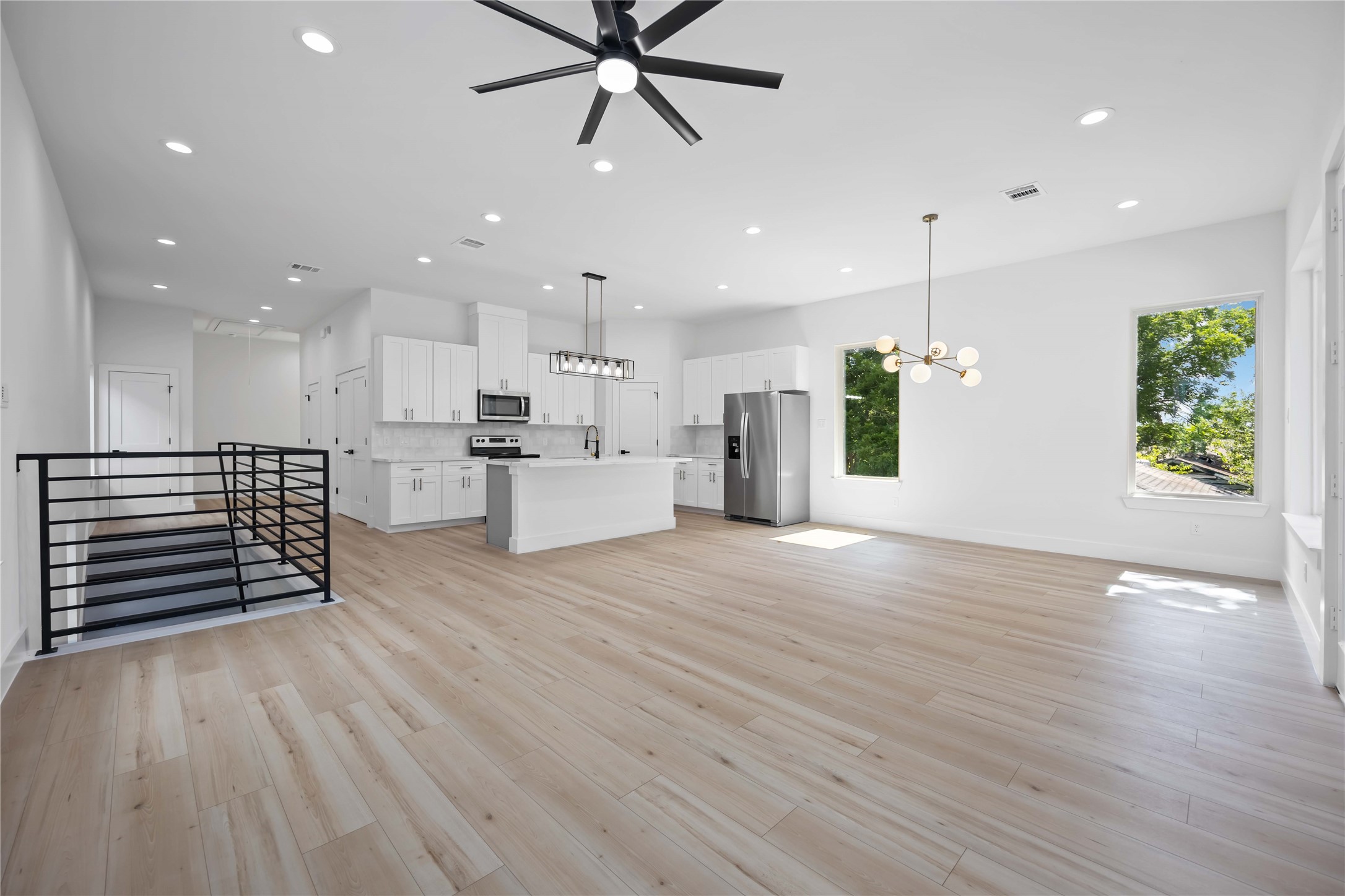 5328 Wenda Street A/B , Houston, TX, 77033 | 10762844 | Realty Texas LLC