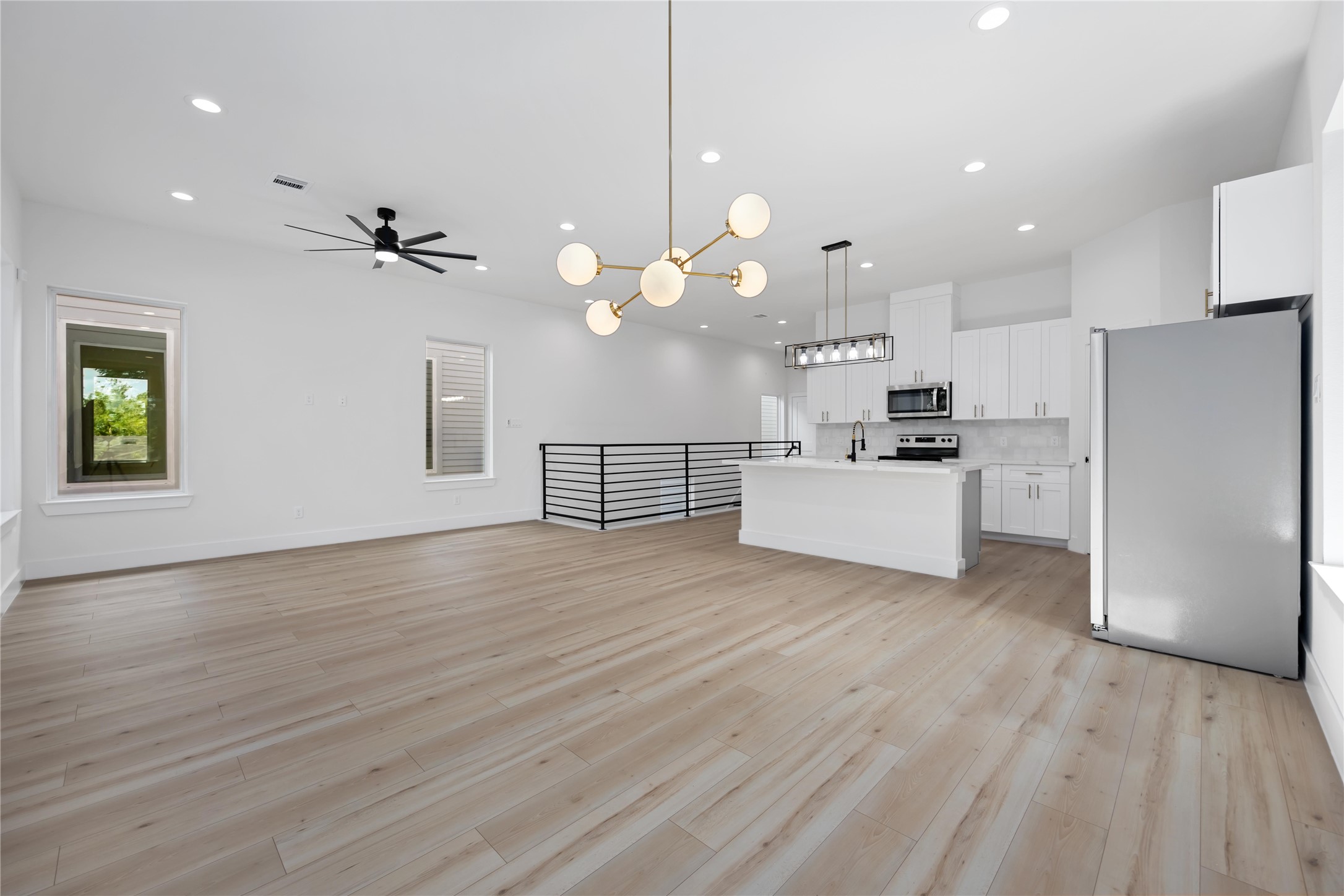 5328 Wenda Street A/B , Houston, TX, 77033 | 10762844 | Realty Texas LLC
