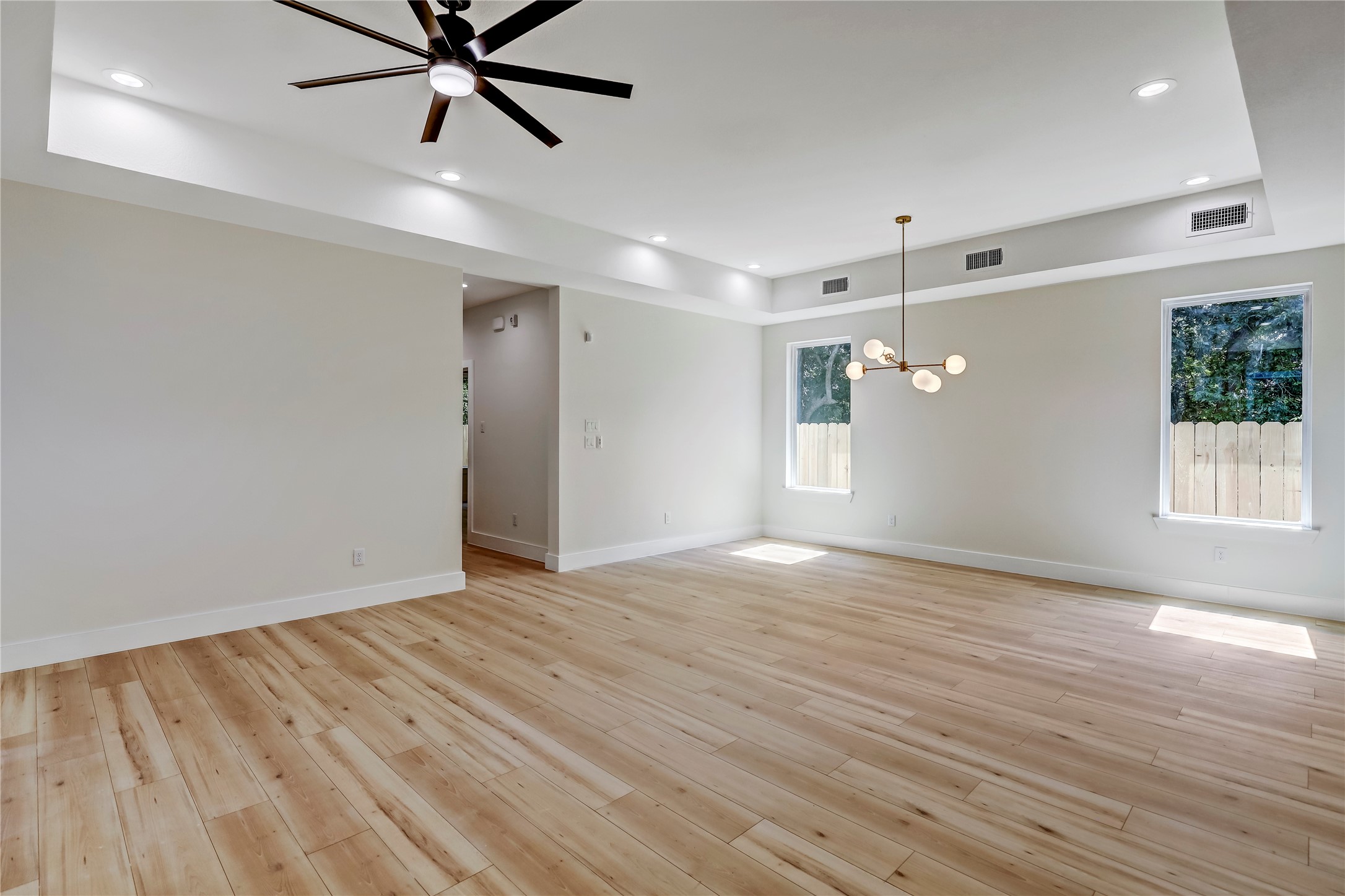 5328 Wenda Street A/B , Houston, TX, 77033 | 10762844 | Realty Texas LLC