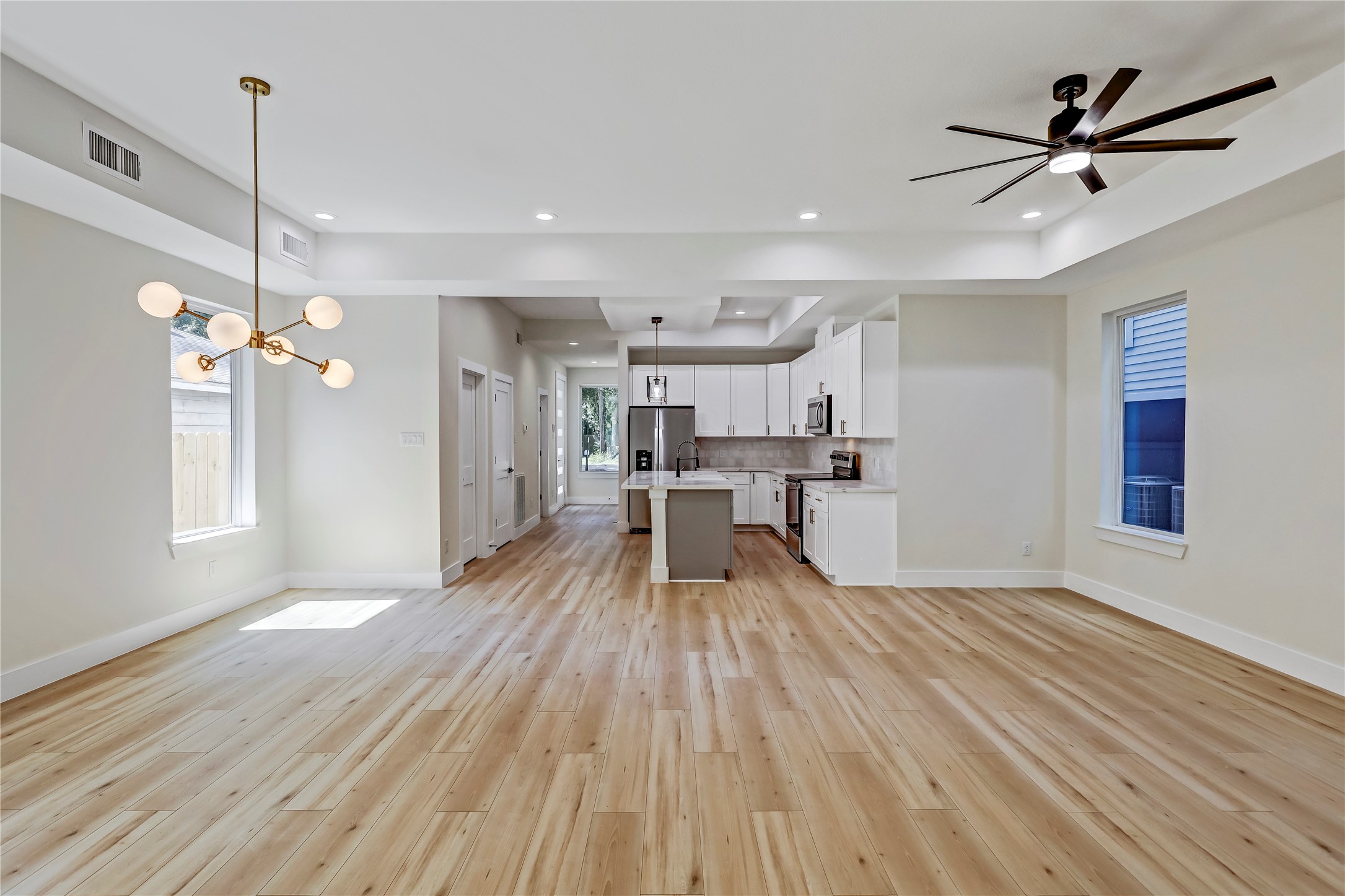 5328 Wenda Street A/B , Houston, TX, 77033 | 10762844 | Realty Texas LLC