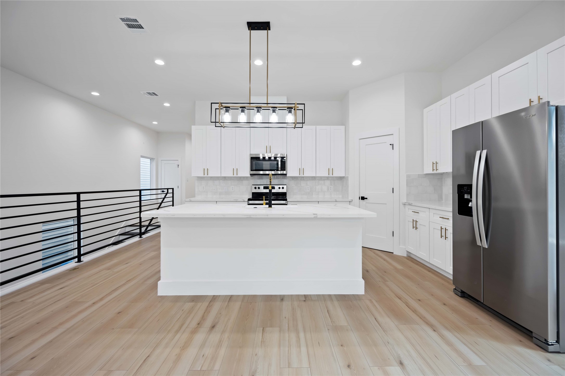 5328 Wenda Street A/B , Houston, TX, 77033 | 10762844 | Realty Texas LLC