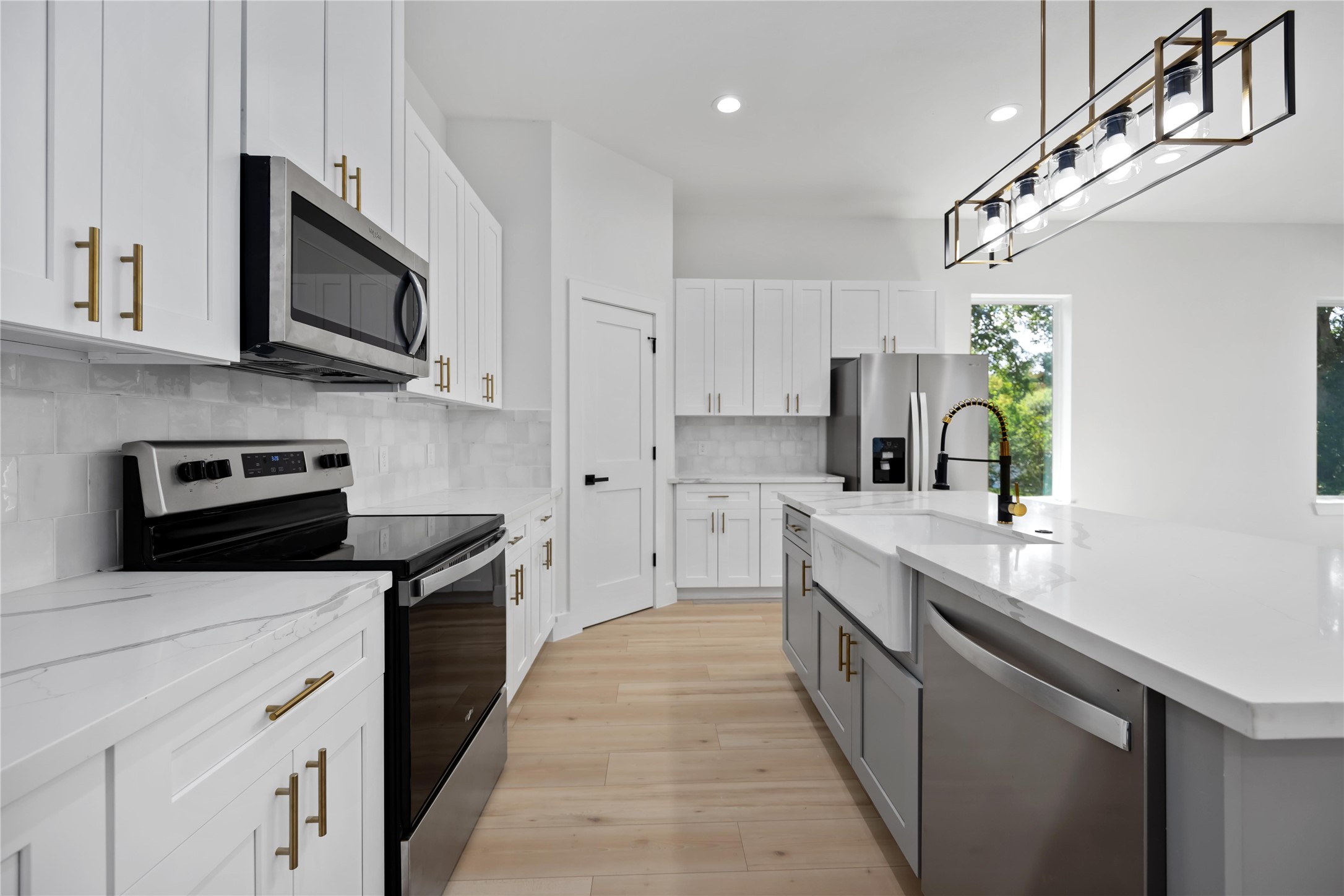 5328 Wenda Street A/B , Houston, TX, 77033 | 10762844 | Realty Texas LLC