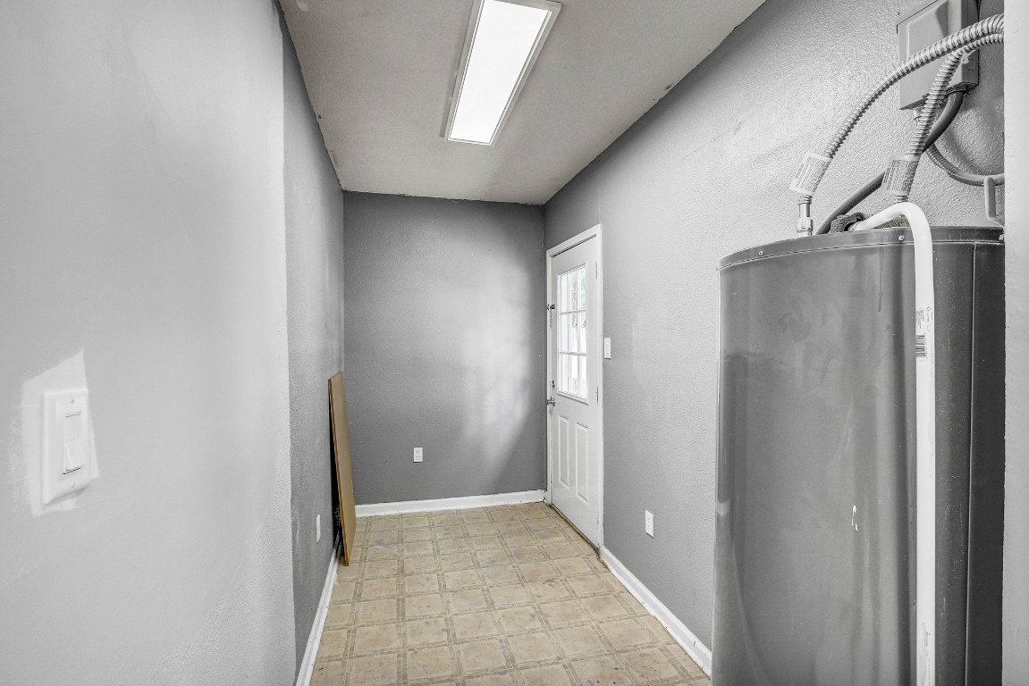 908 Kent Street , Taylor, TX, 76574 | 4661856 | Realty Texas LLC