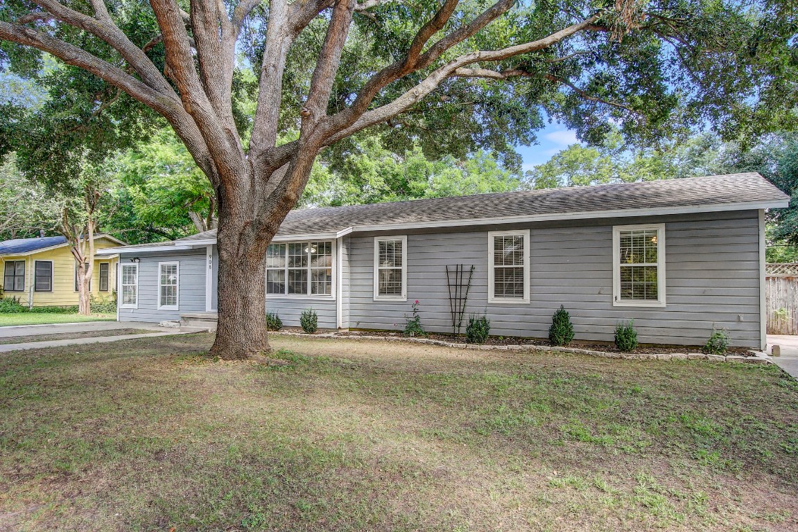 908 Kent Street , Taylor, TX, 76574 | 4661856 | Realty Texas LLC
