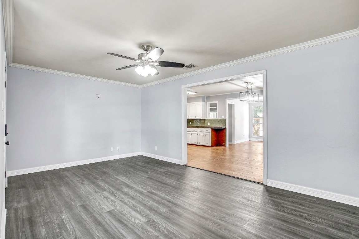 908 Kent Street , Taylor, TX, 76574 | 4661856 | Realty Texas LLC