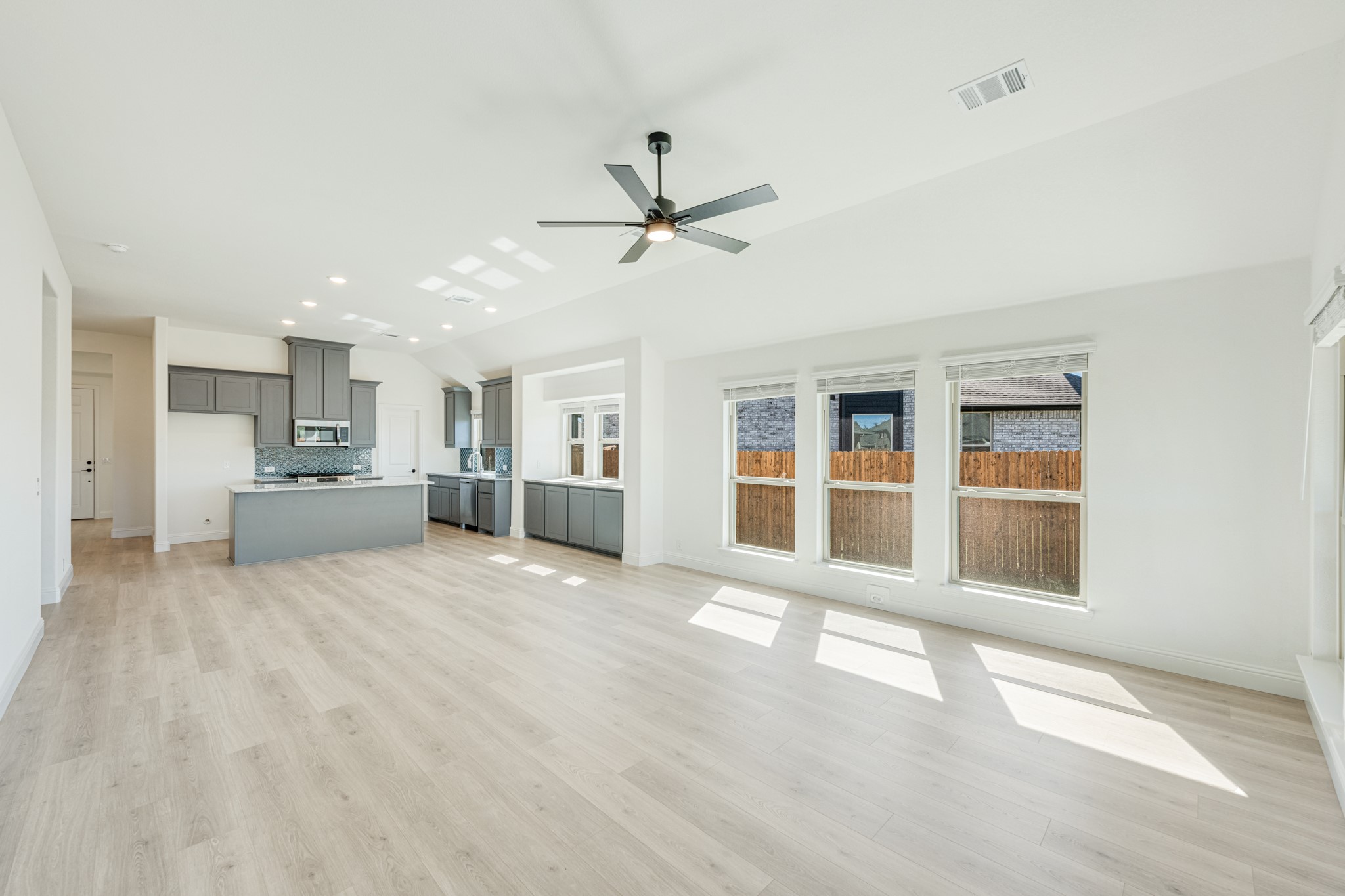 316 Keystone Drive , Commerce, TX, 75428 | 20658507 | Realty Texas LLC