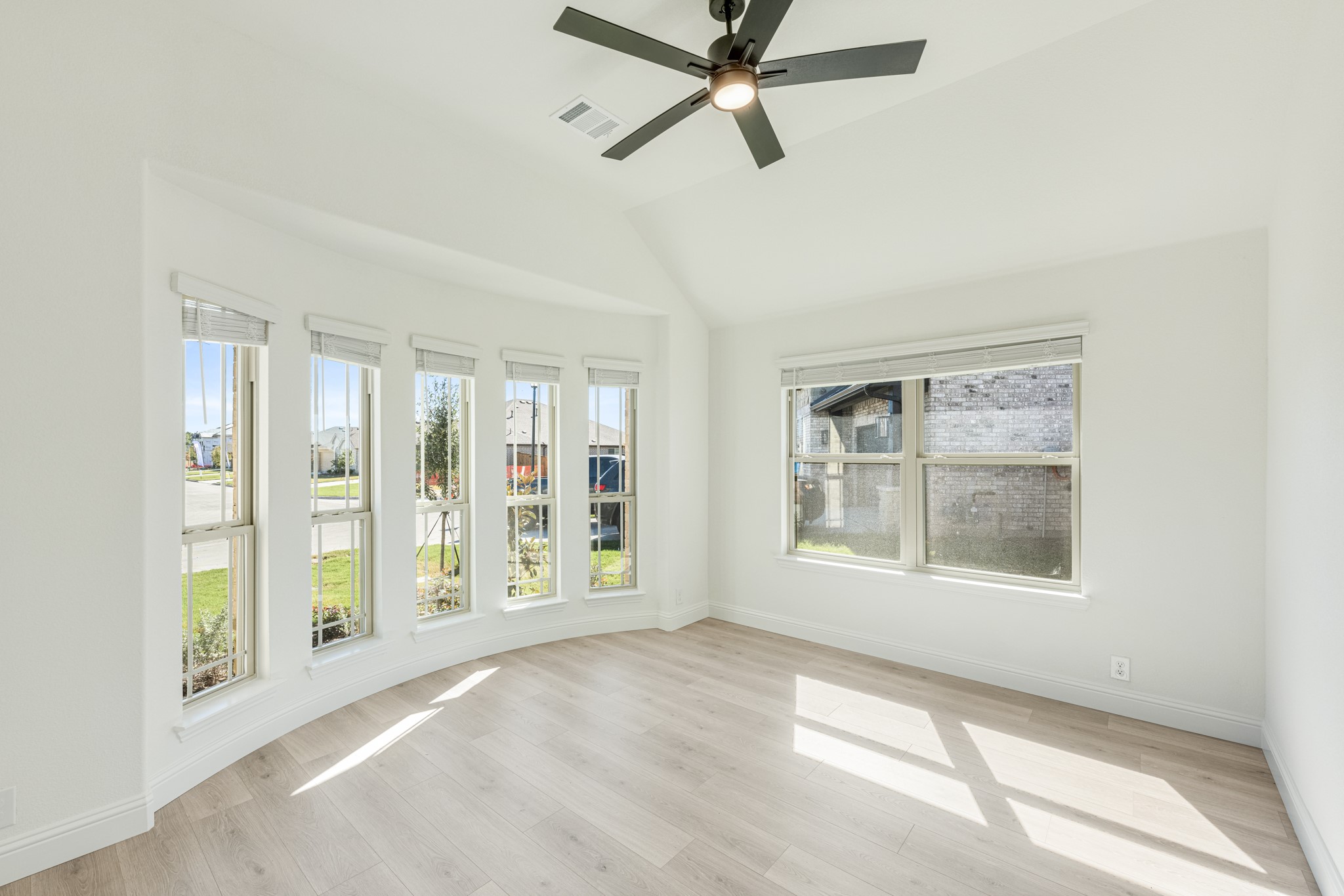 316 Keystone Drive , Commerce, TX, 75428 | 20658507 | Realty Texas LLC