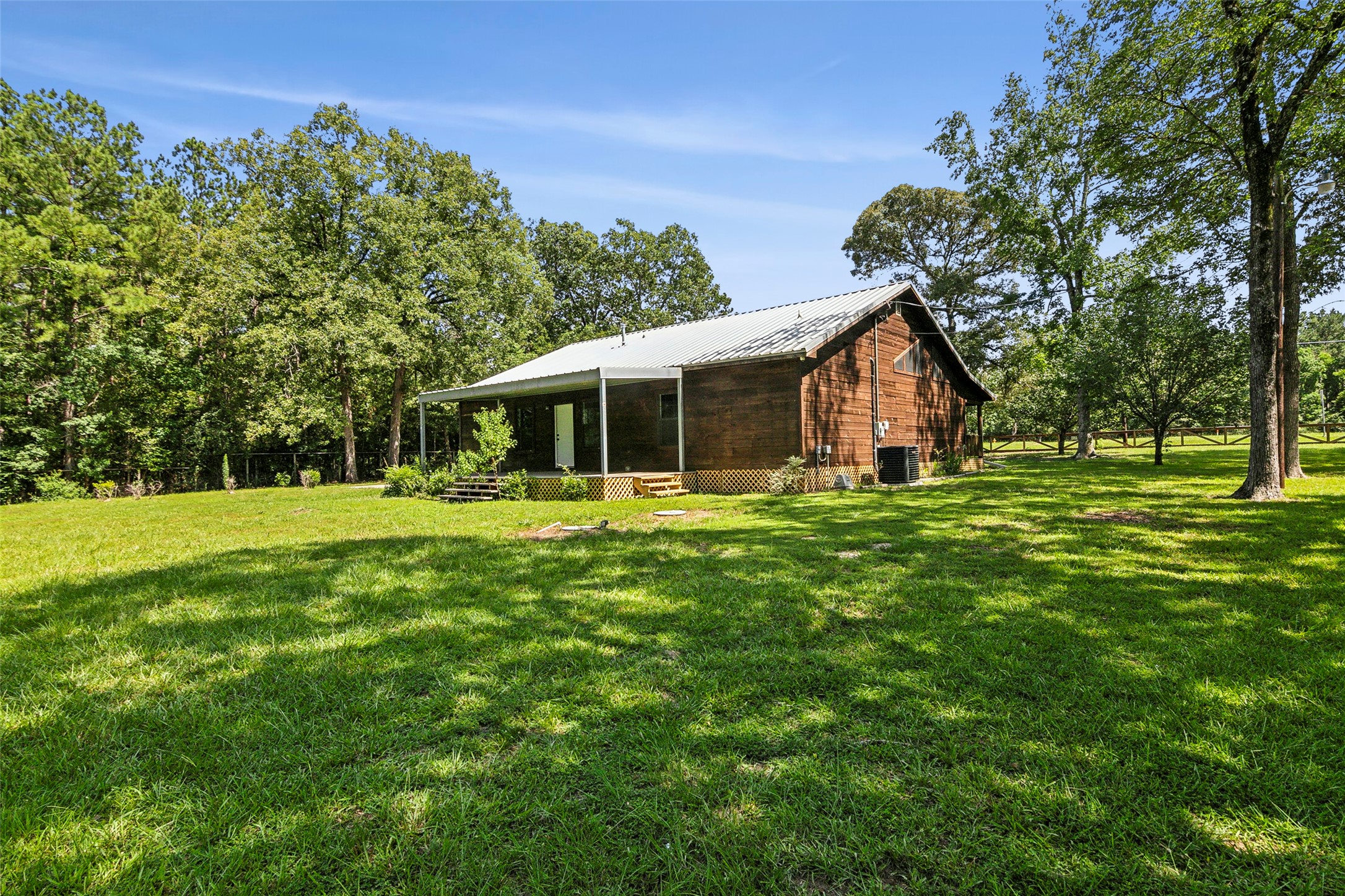 1360 E Gibson Street , Jasper, TX, 75951 | 80805355 | Realty Texas LLC