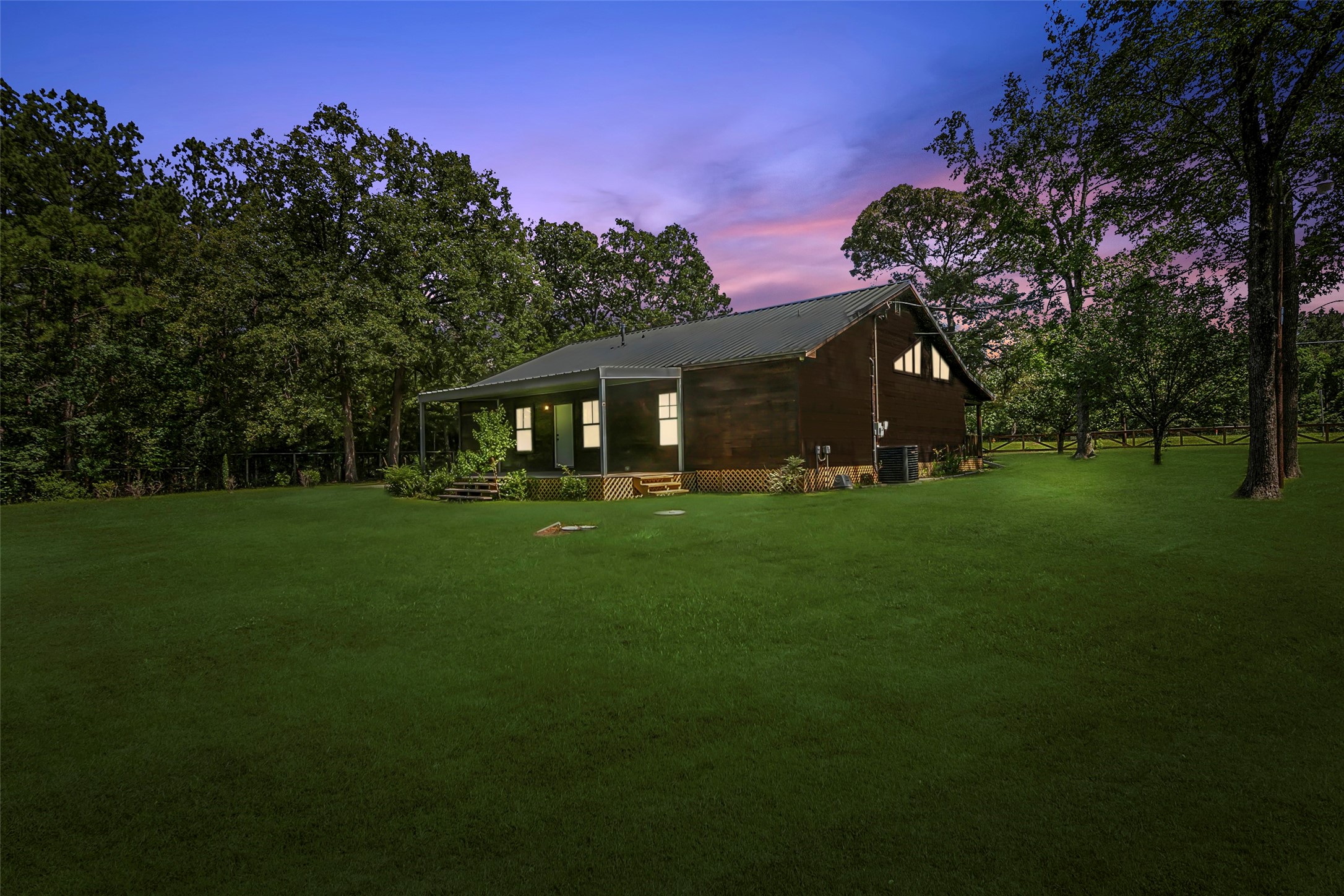 1360 E Gibson Street , Jasper, TX, 75951 | 80805355 | Realty Texas LLC