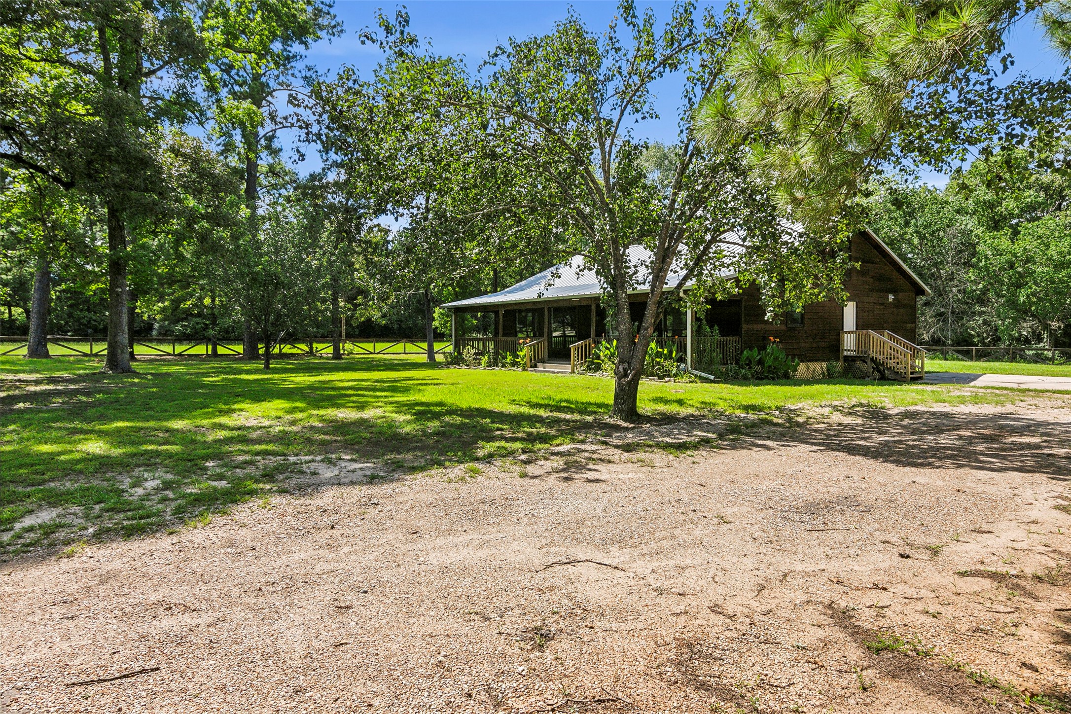 1360 E Gibson Street , Jasper, TX, 75951 | 80805355 | Realty Texas LLC