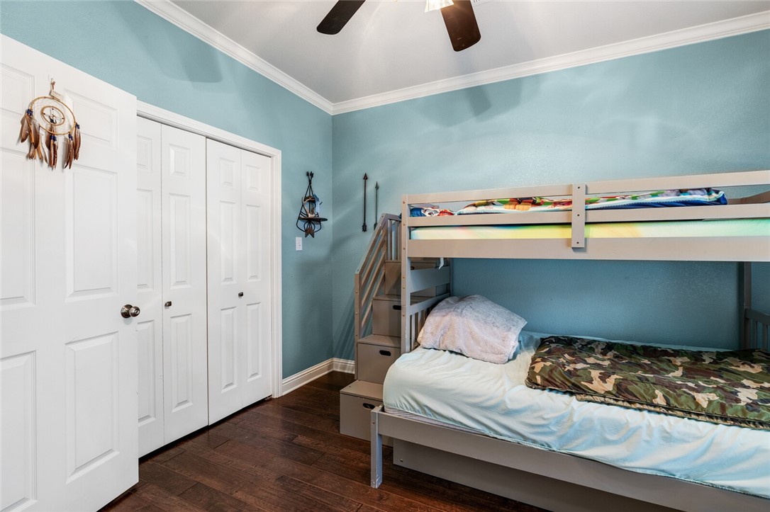 279 Cresthill Circle , Valley Mills, TX, 76689 | 223876 | Realty Texas LLC