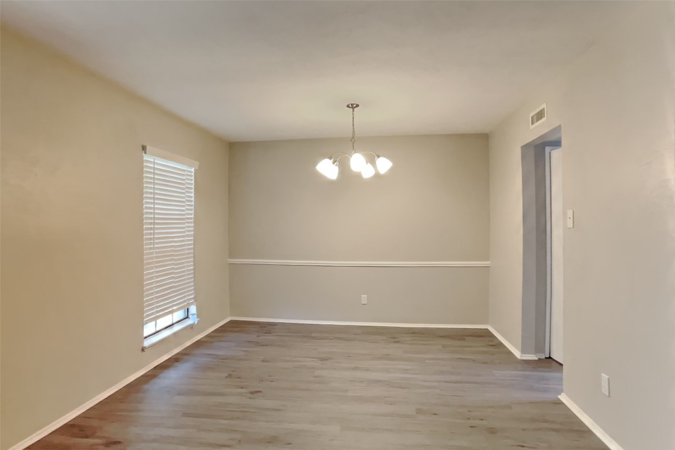 1847 Tree Line Drive , Carrollton, TX, 75007 | 20659272 | Realty Texas LLC