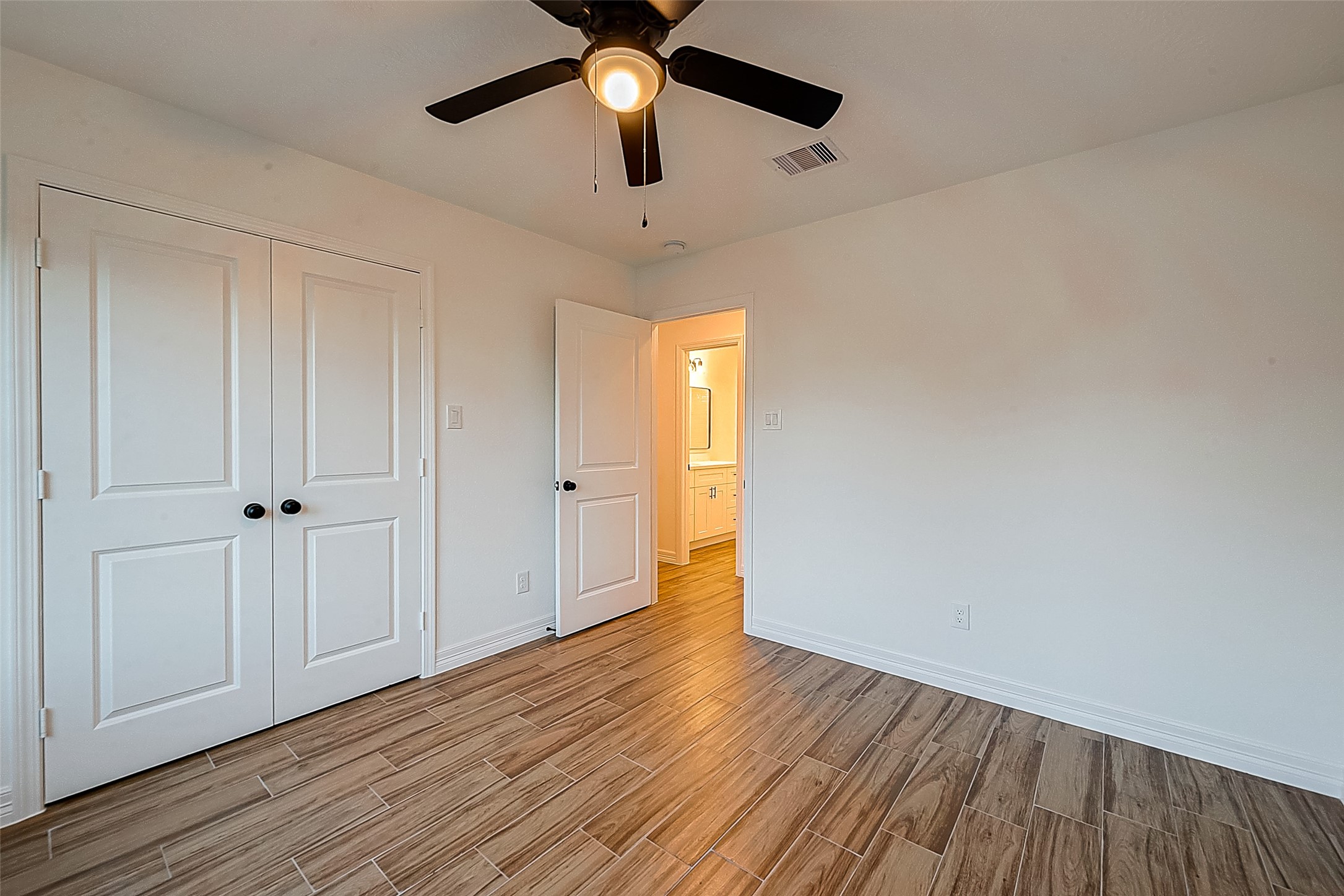 206 S 2nd Street , Beasley, TX, 77417 | 24230227 | Realty Texas LLC
