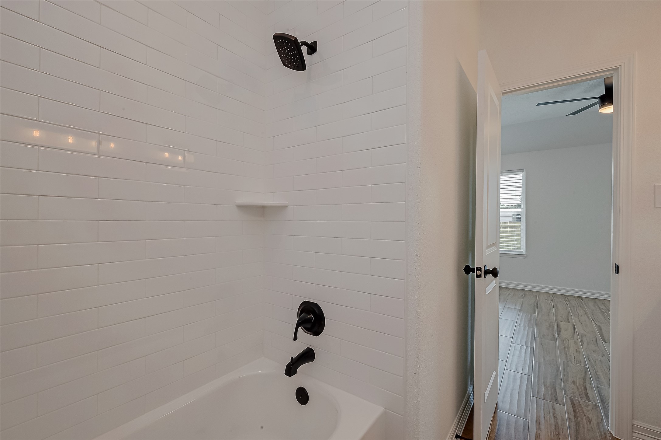 206 S 2nd Street , Beasley, TX, 77417 | 24230227 | Realty Texas LLC