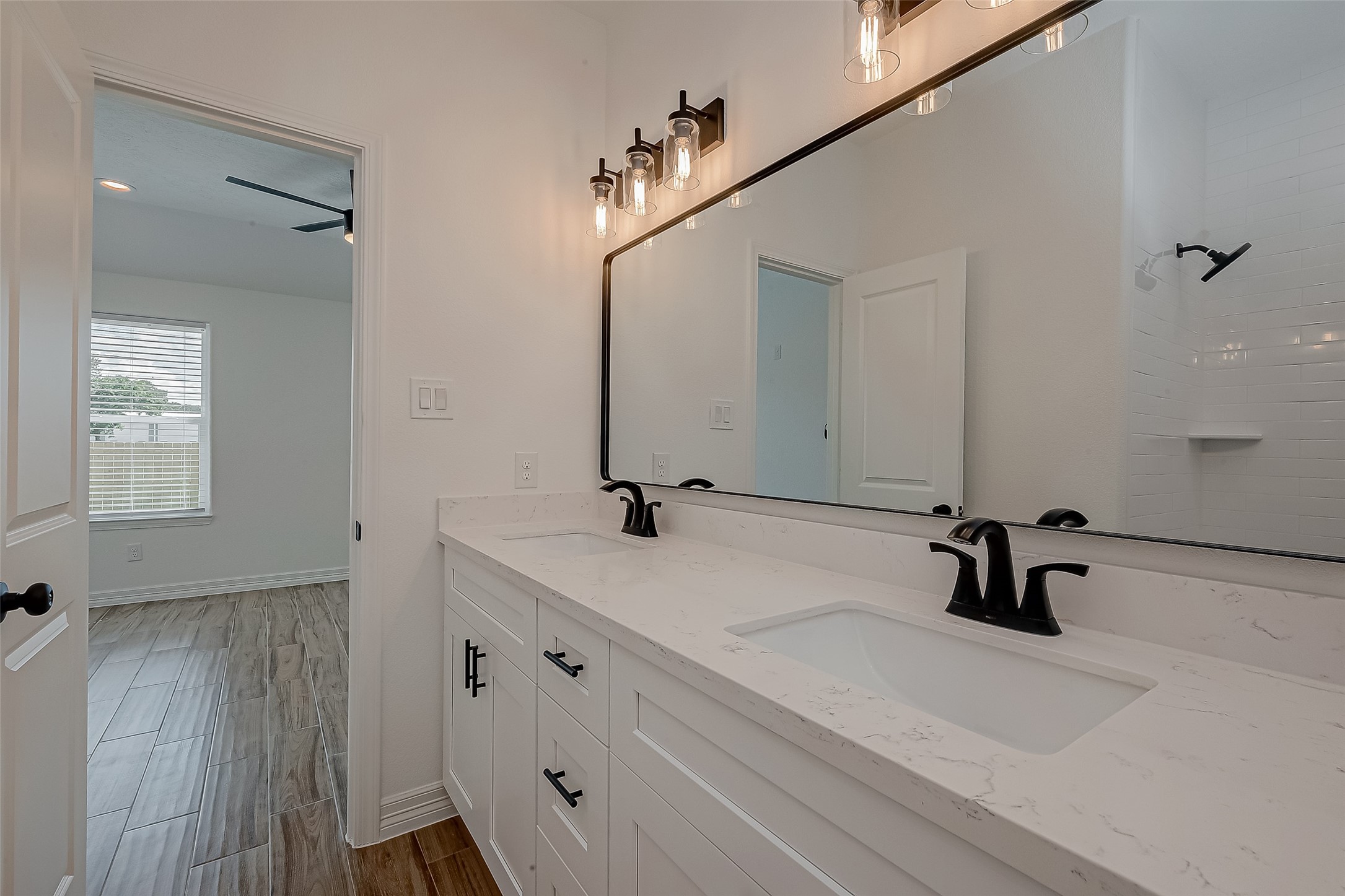 206 S 2nd Street , Beasley, TX, 77417 | 24230227 | Realty Texas LLC
