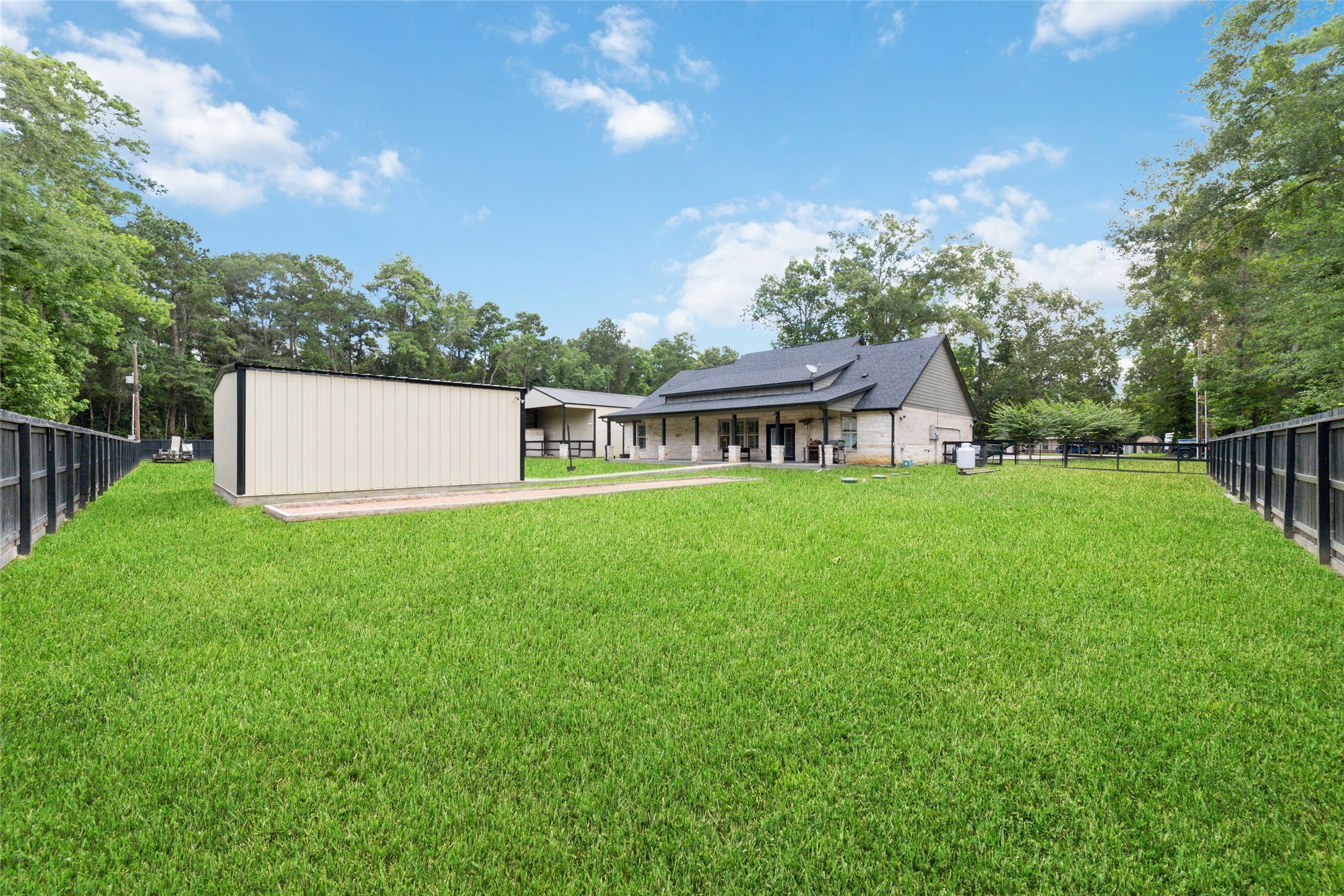 241 County Road 3667 , Splendora, TX, 77372 | 13988734 | Realty Texas LLC