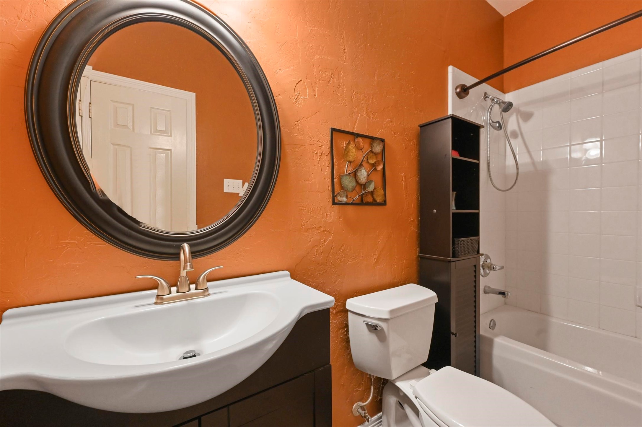 2502 Spring Hill Lane , Garland, TX, 75044 | 20659460 | Realty Texas LLC