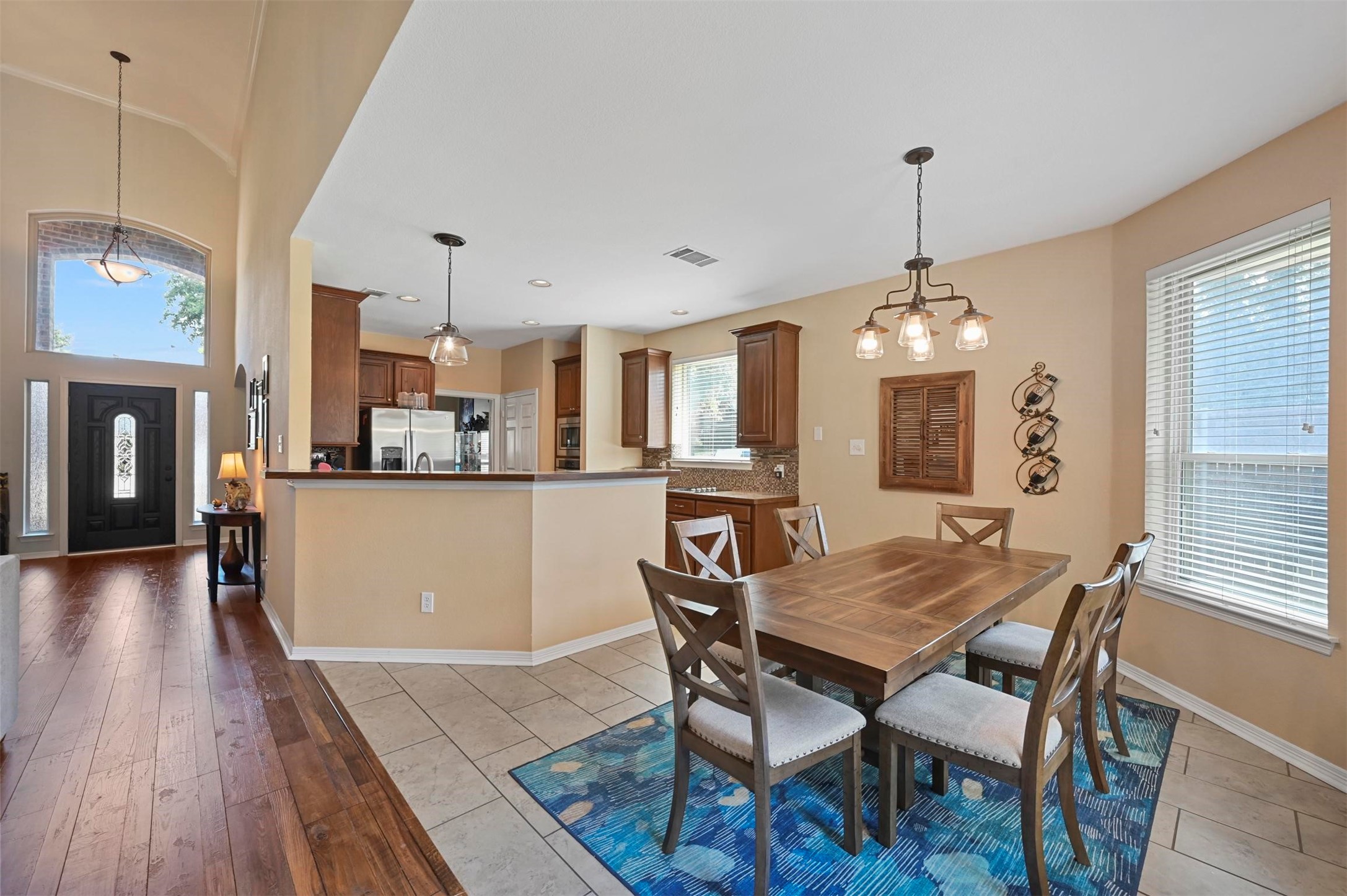 2502 Spring Hill Lane , Garland, TX, 75044 | 20659460 | Realty Texas LLC