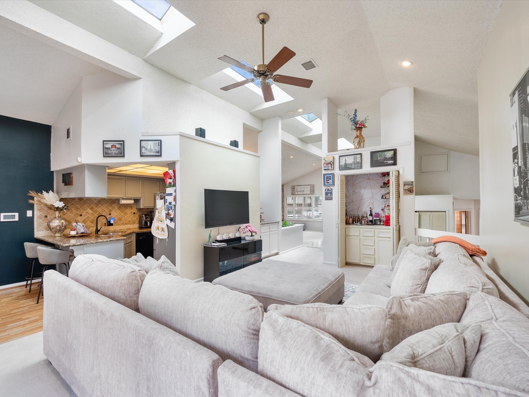 19534 Enchanted Oaks Drive , Spring, TX, 77388 | 49716812 | Realty Texas LLC