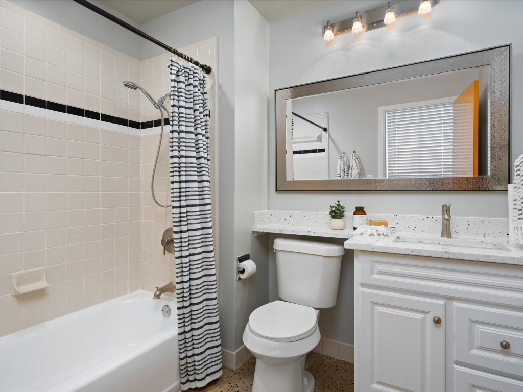 710 Colorado Street 2A , Austin, TX, 78701 | 2381394 | Realty Texas LLC