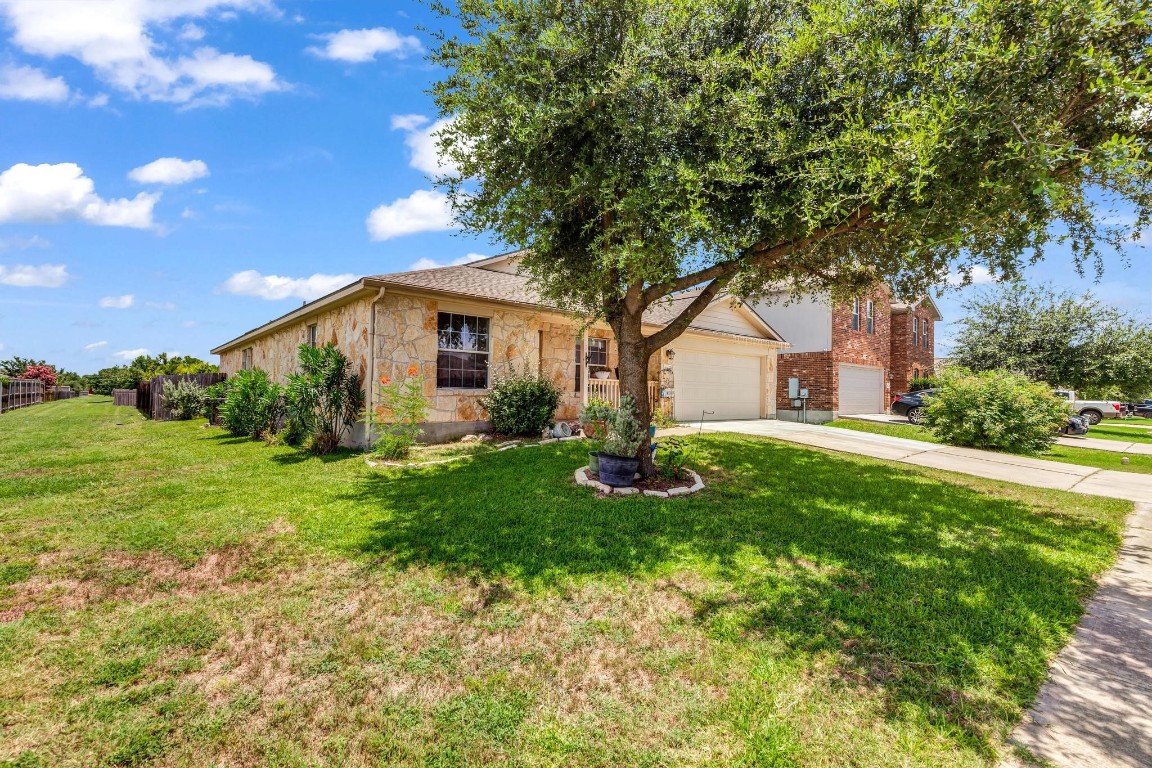 106 Blackman Trail