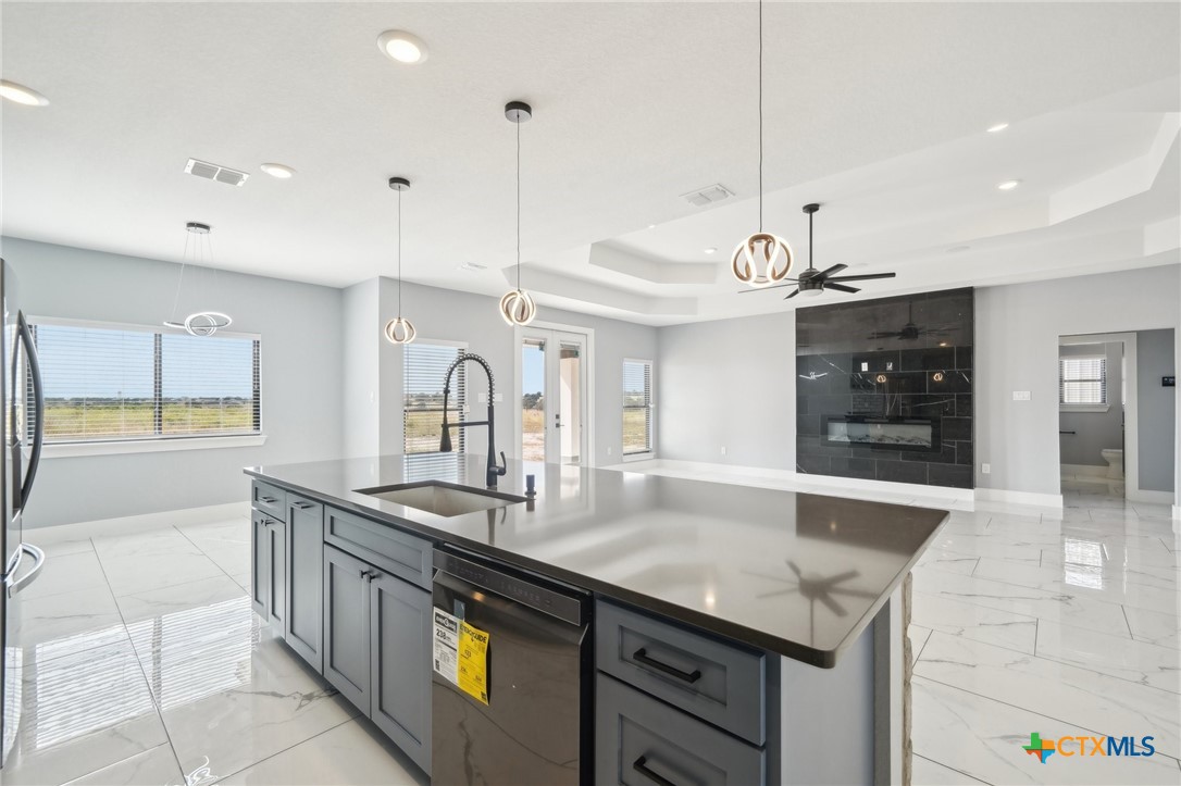 792 Lake Valley Drive , La Vernia, TX, 78121 | 549178 | Realty Texas LLC
