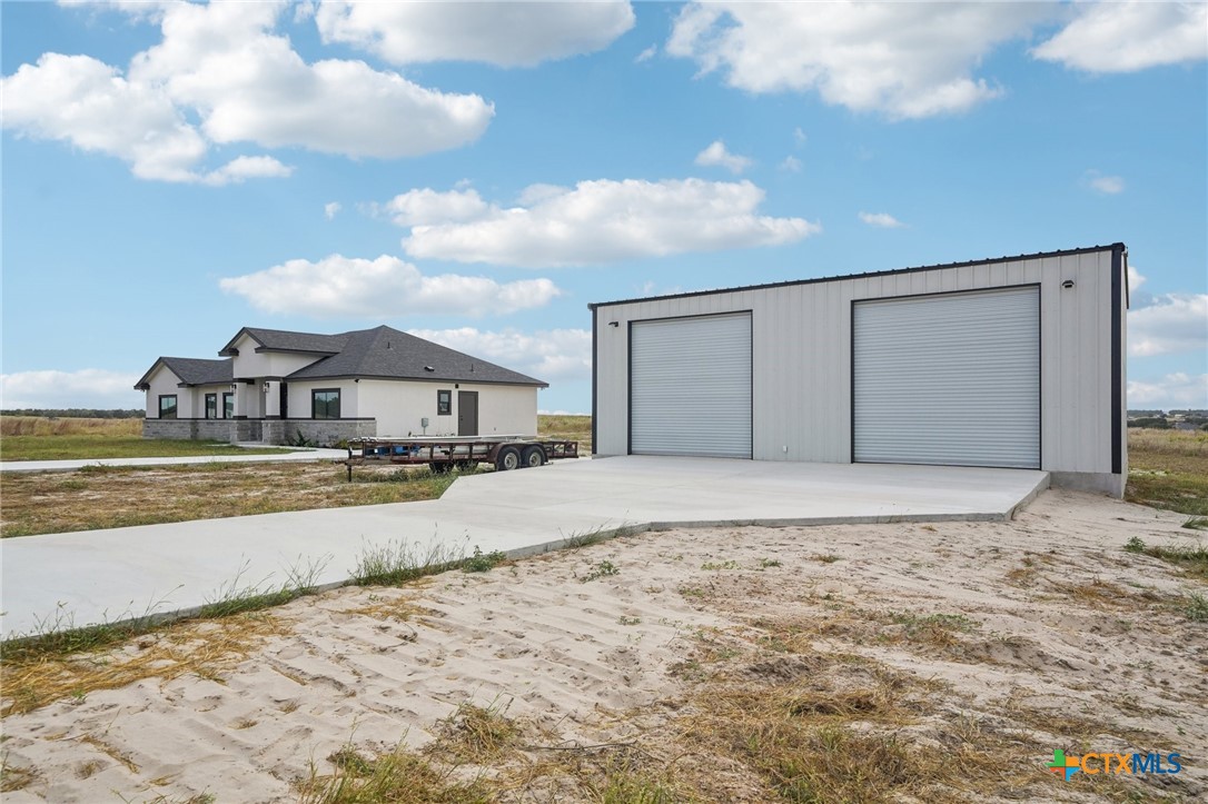 792 Lake Valley Drive , La Vernia, TX, 78121 | 549178 | Realty Texas LLC