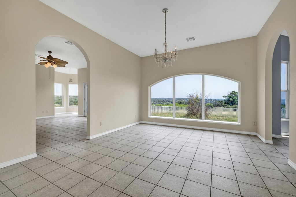 268 W Castle Road , Johnson City, TX, 78636 | 6357376 | Realty Texas LLC