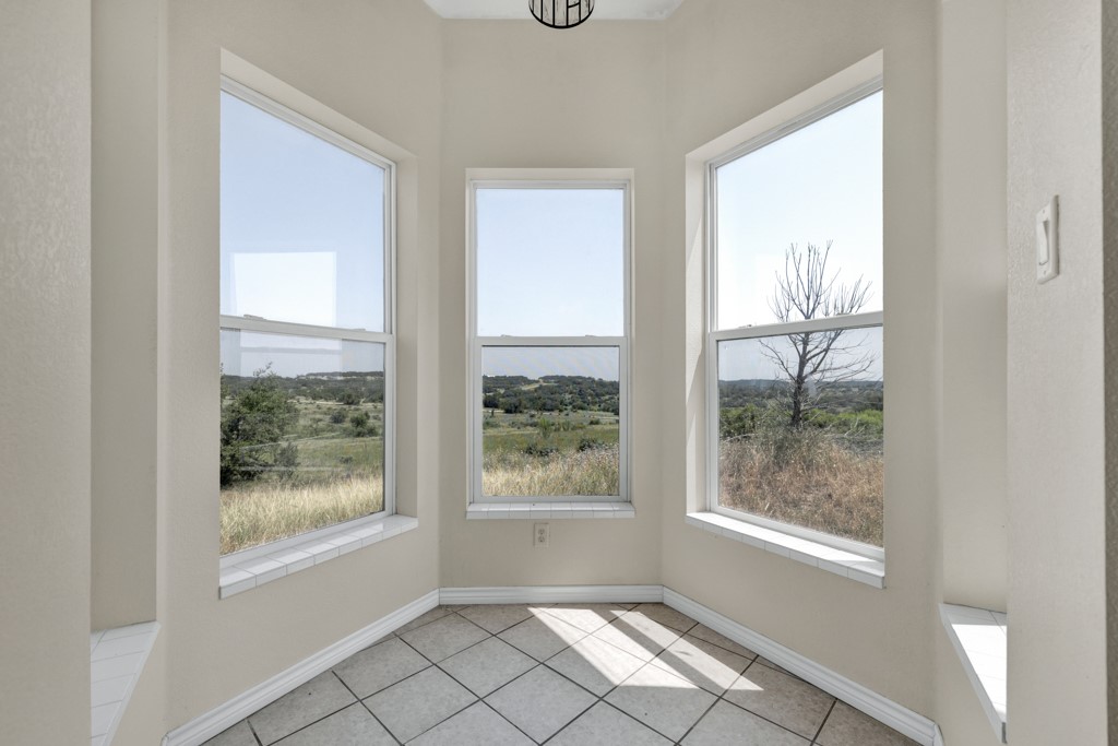 268 W Castle Road , Johnson City, TX, 78636 | 6357376 | Realty Texas LLC