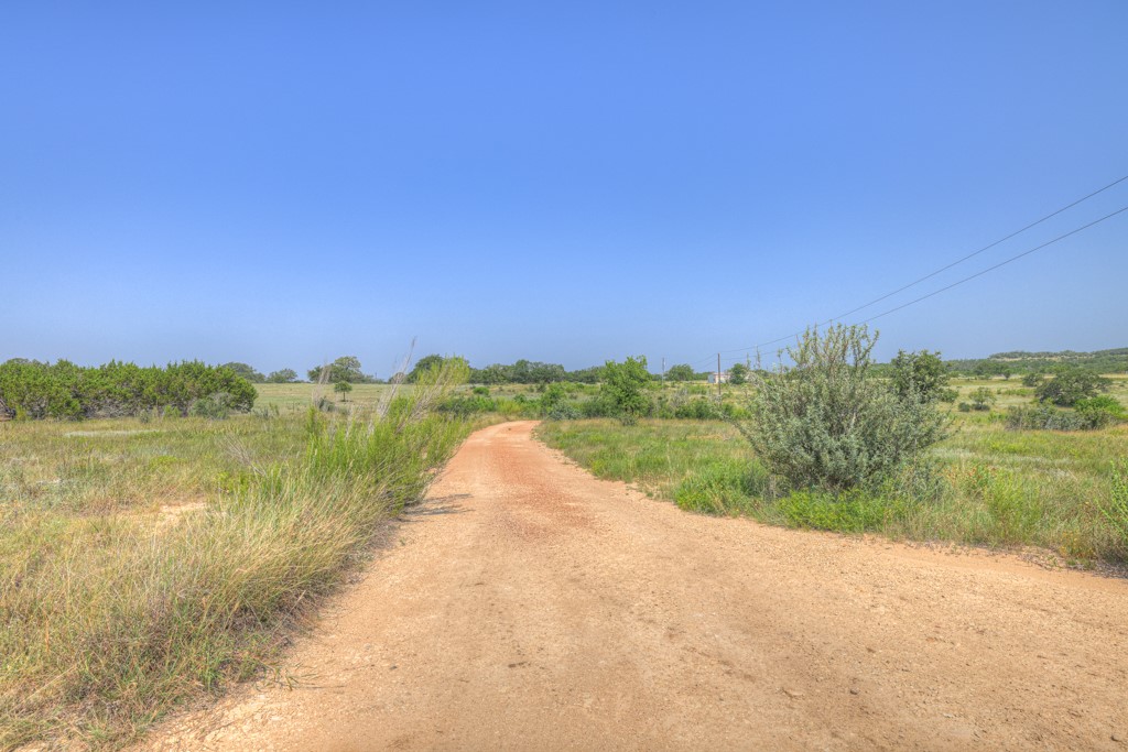 268 W Castle Road , Johnson City, TX, 78636 | 6357376 | Realty Texas LLC