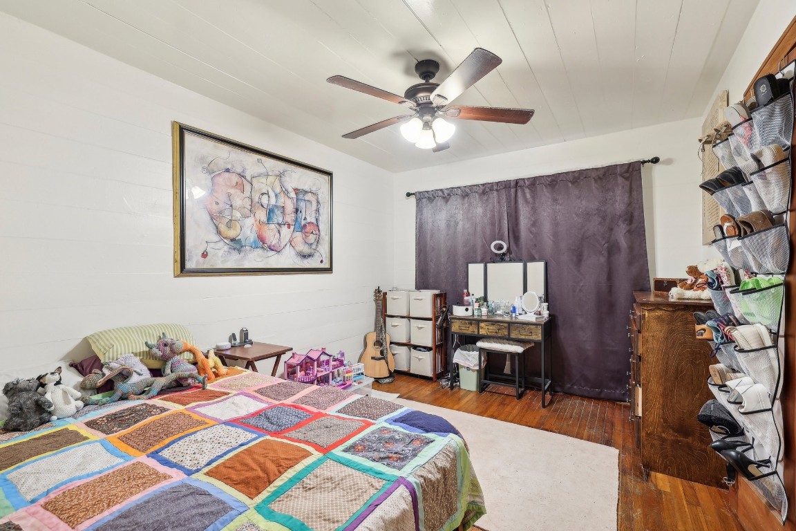 4907 Harmon Avenue , Austin, TX, 78751 | 5659440 | Realty Texas LLC