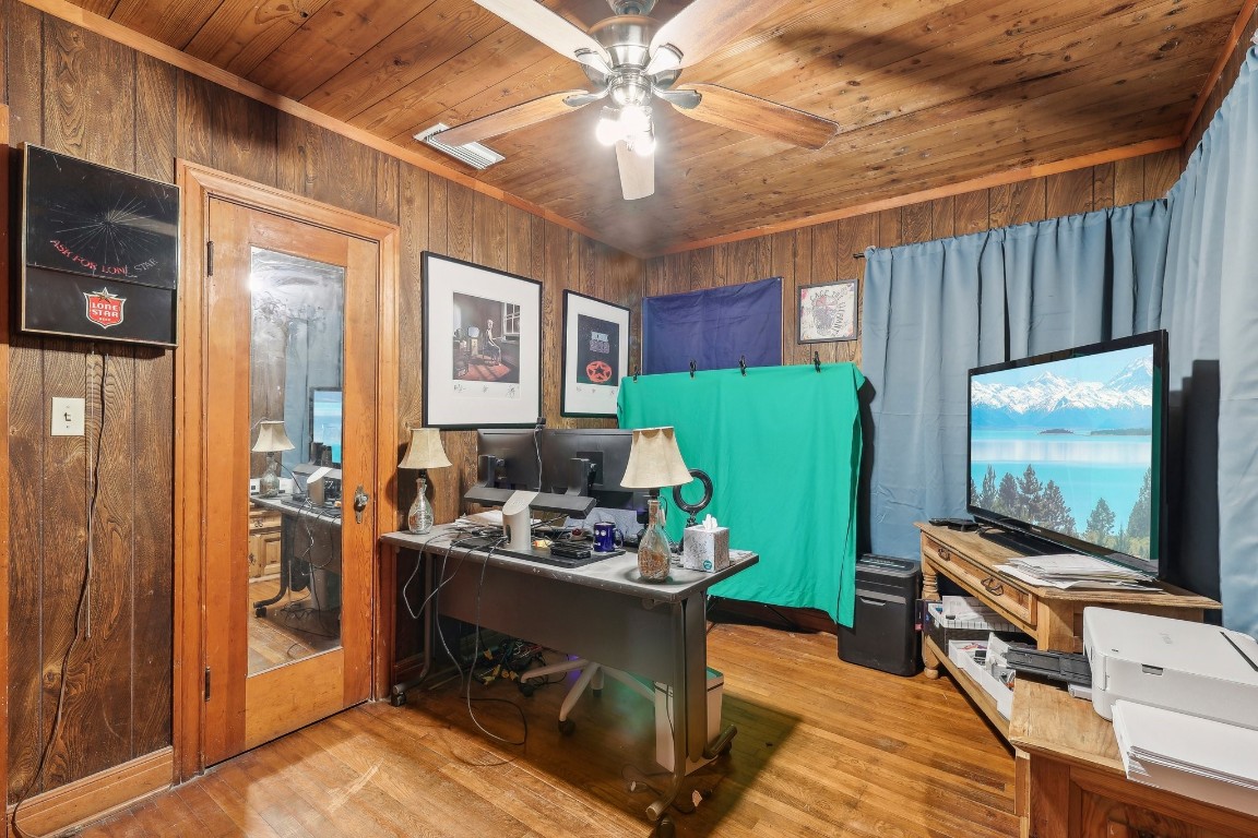 4907 Harmon Avenue , Austin, TX, 78751 | 5659440 | Realty Texas LLC