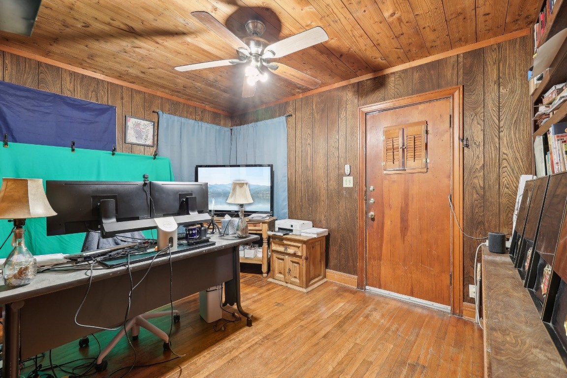 4907 Harmon Avenue , Austin, TX, 78751 | 5659440 | Realty Texas LLC