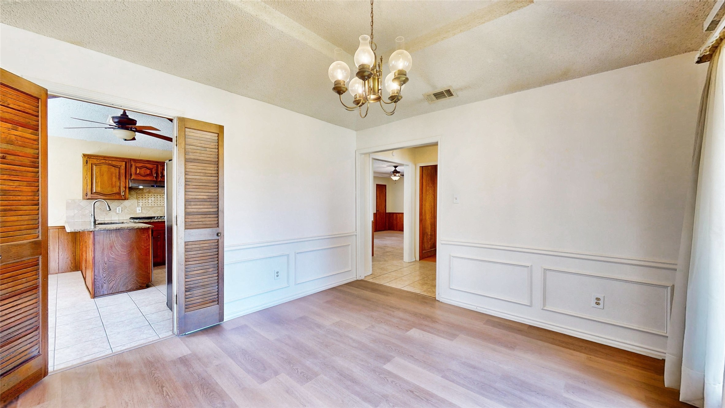 210 Rustic Ridge Drive , Garland, TX, 75040 | 20663591 | Realty Texas LLC