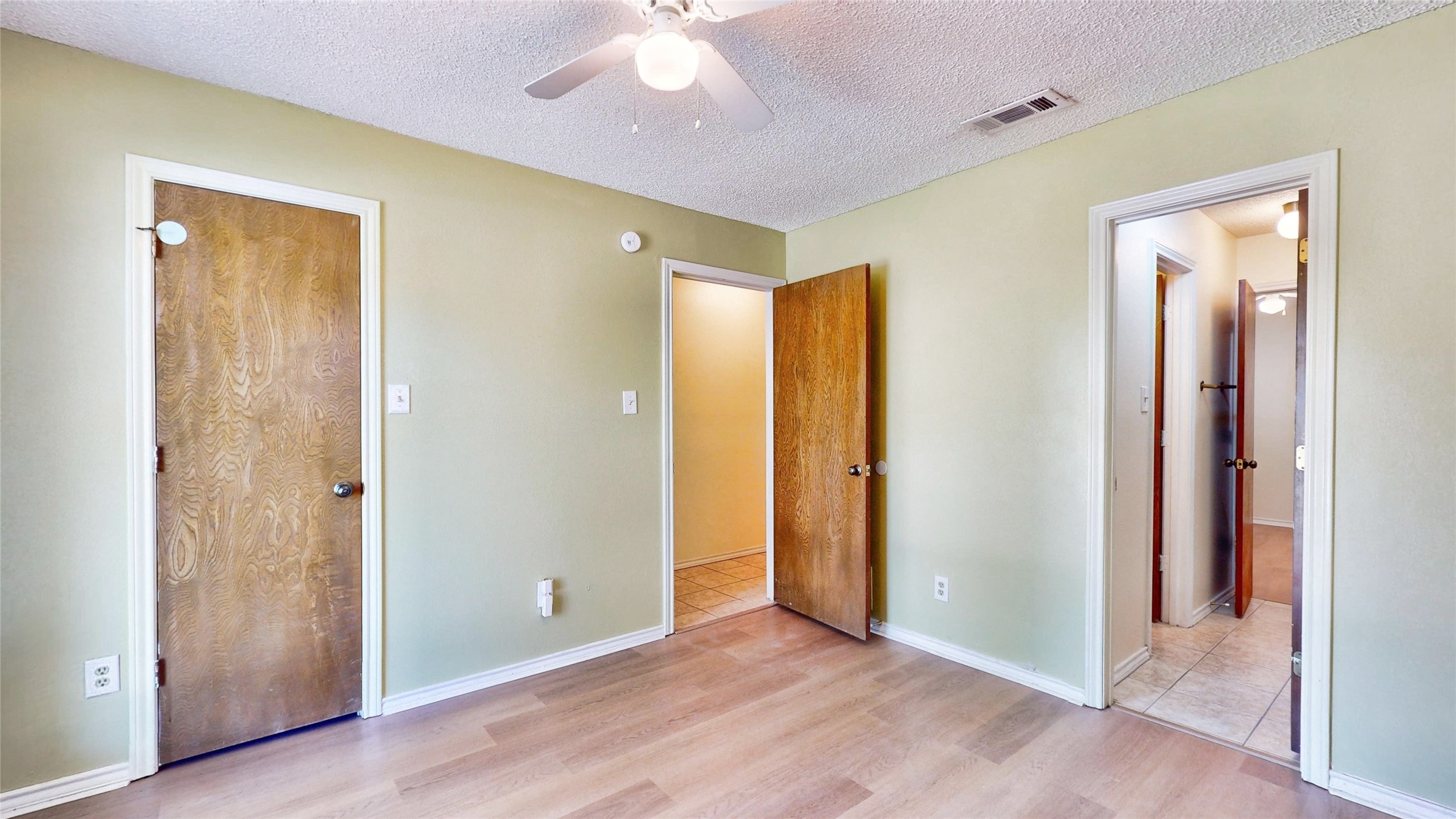 210 Rustic Ridge Drive , Garland, TX, 75040 | 20663591 | Realty Texas LLC