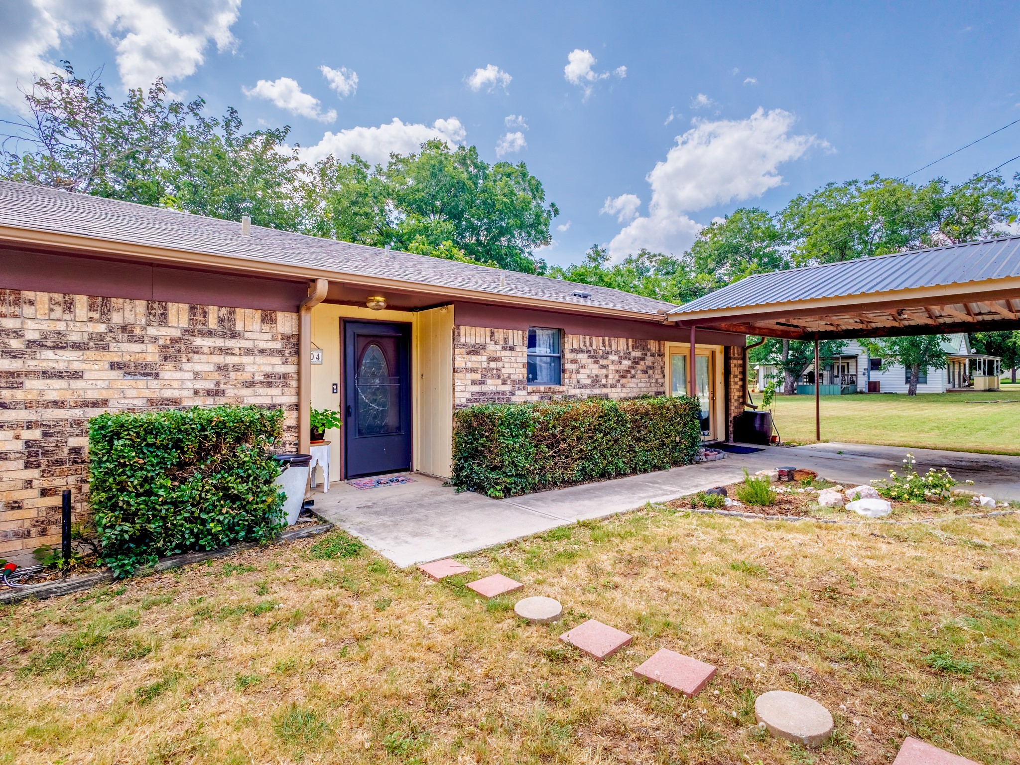 904 N 3rd Street , Bangs, TX, 76823 | 20655285 | Realty Texas LLC