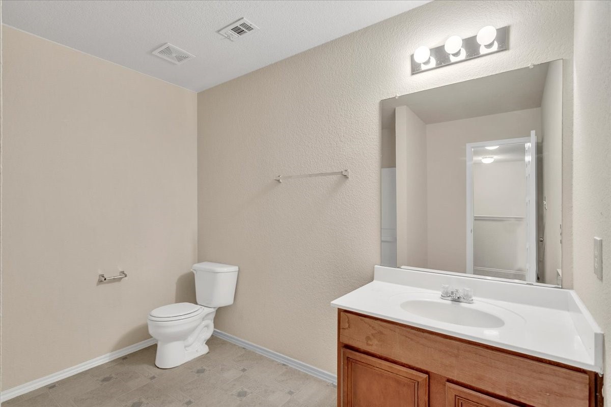 2135 Matagorda Lane , Grand Prairie, TX, 75052 | 20664510 | Realty Texas LLC