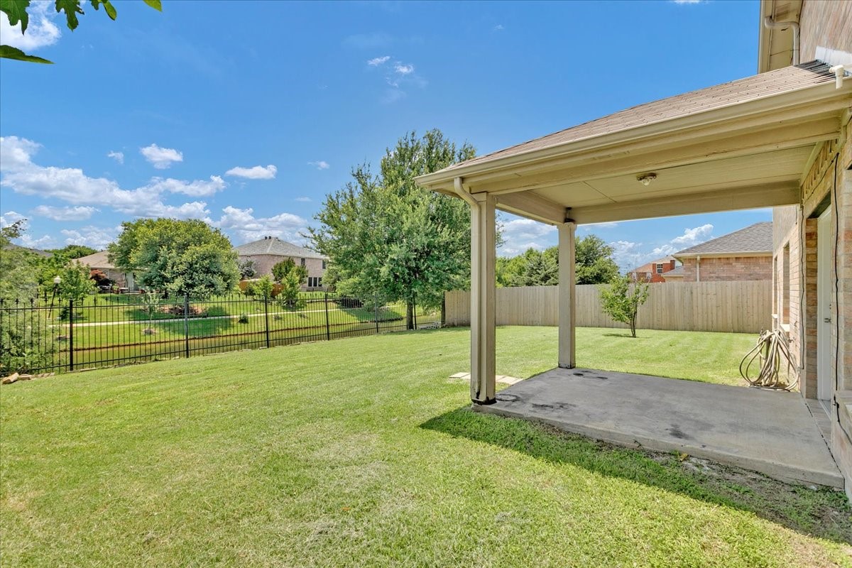 2135 Matagorda Lane , Grand Prairie, TX, 75052 | 20664510 | Realty Texas LLC